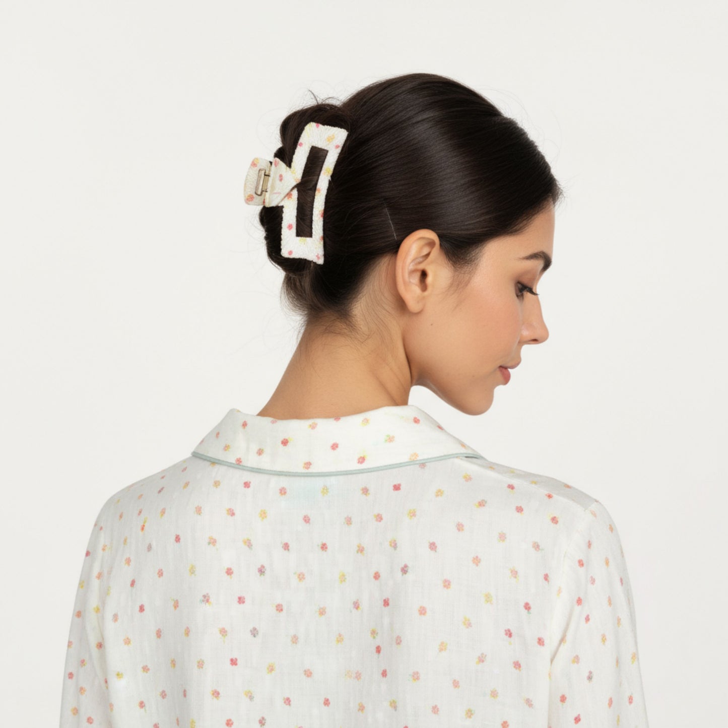 2-Piece Set Long Sleeve Button Front Pajama Top with Contrast Piping and Relaxed Fit Pants