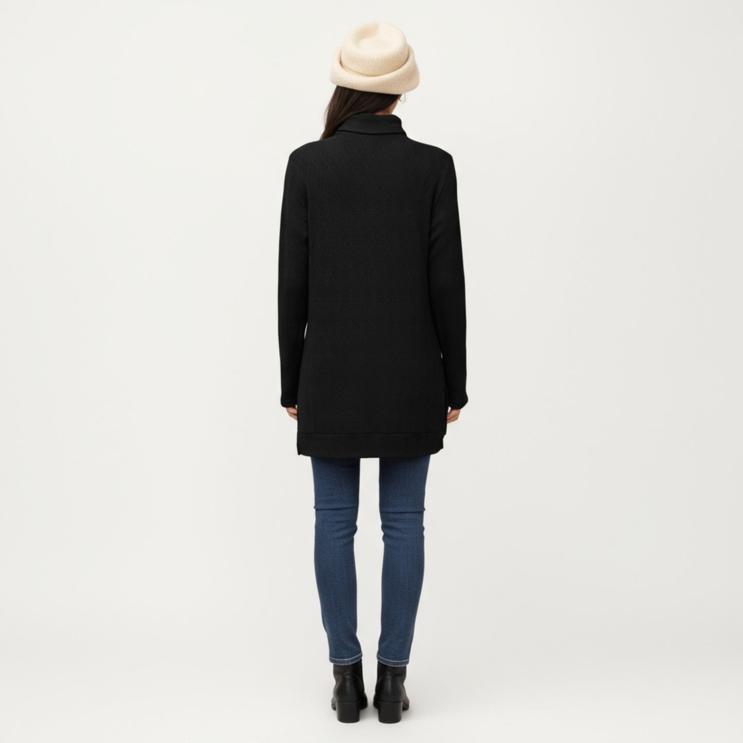 Long Sleeve Collared Knit Top with Subtle Textured Pattern and Relaxed Fit