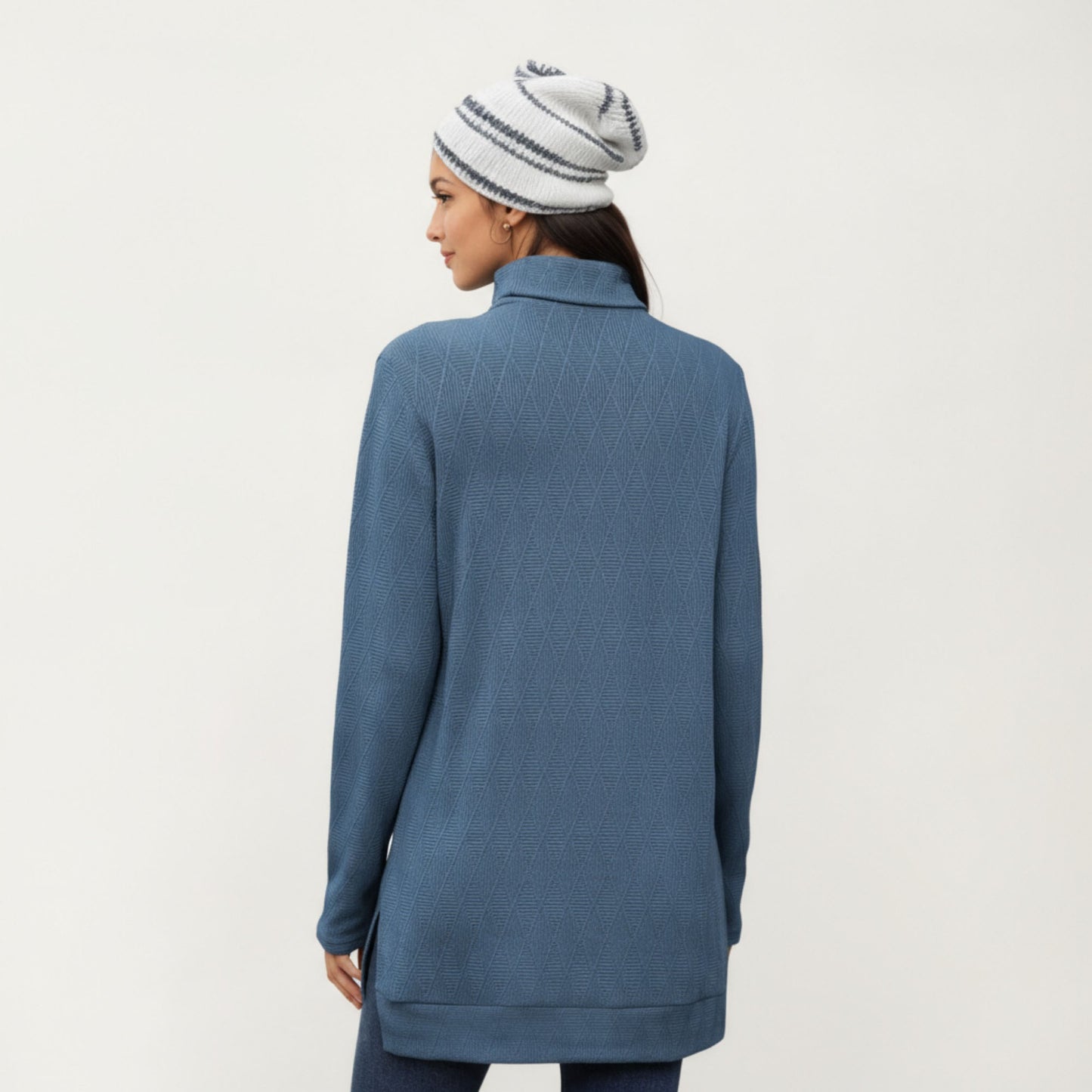 Long Sleeve Collared Knit Top with Subtle Textured Pattern and Relaxed Fit