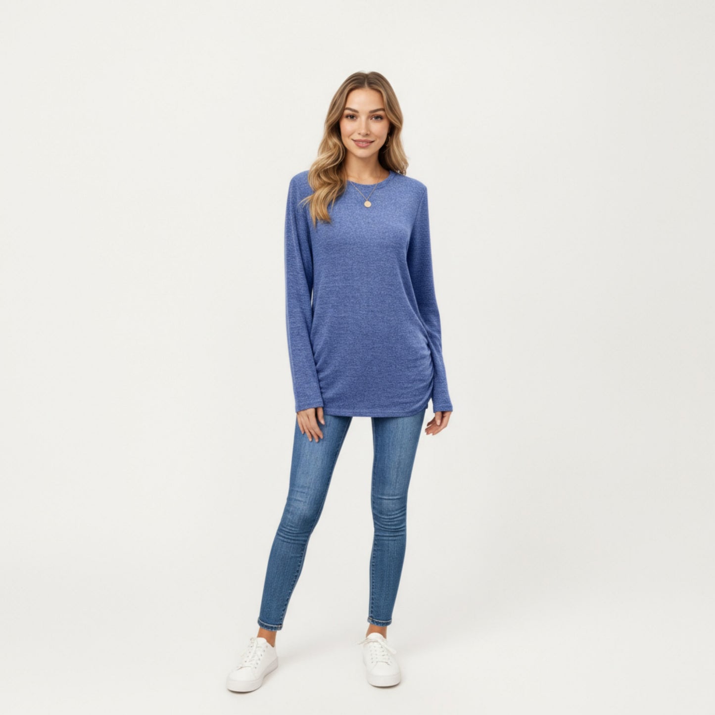 Long Sleeve Crew Neck Top with Relaxed Fit and Soft Knit Fabric