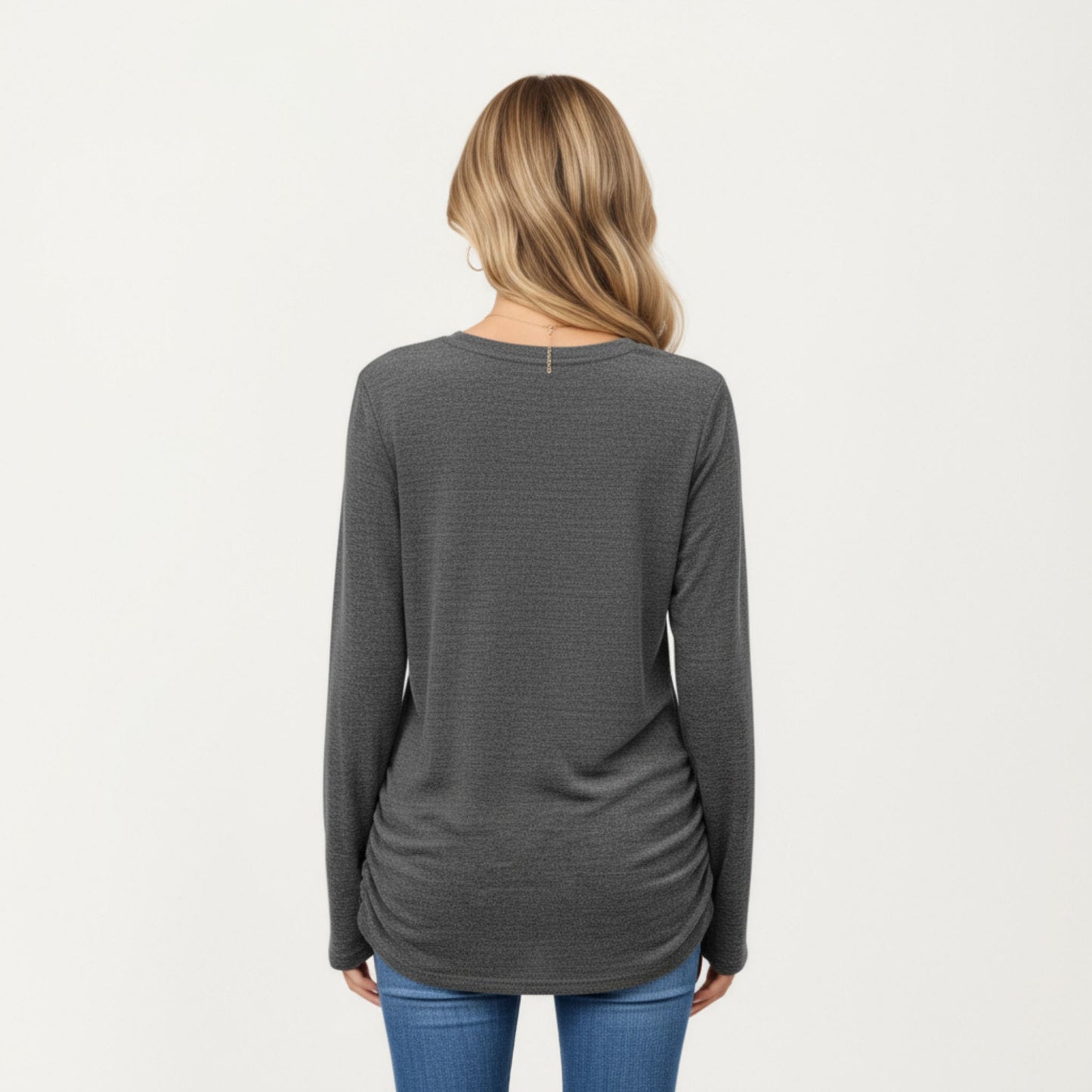 Long Sleeve Crew Neck Top with Relaxed Fit and Soft Knit Fabric