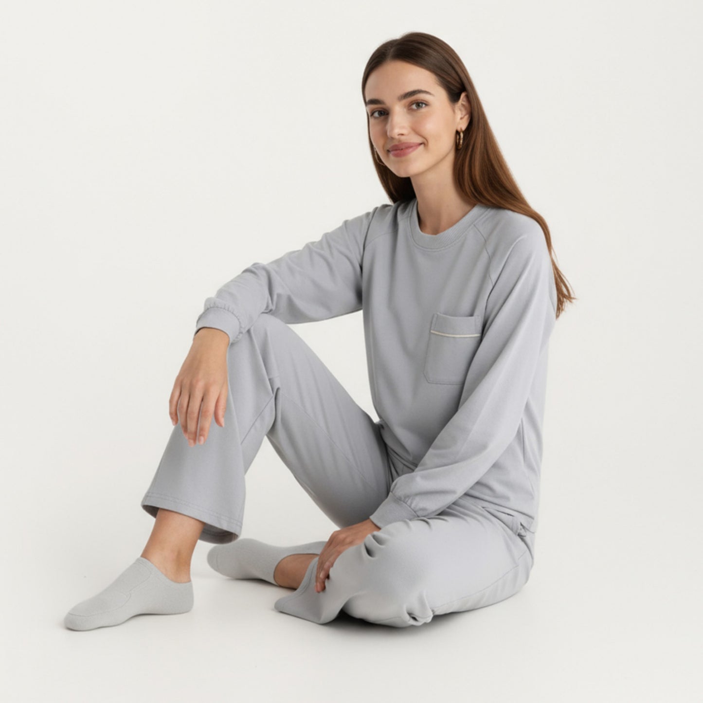 2-Piece Set Long Sleeve Top with Front Pocket and Relaxed Fit Lounge Pants