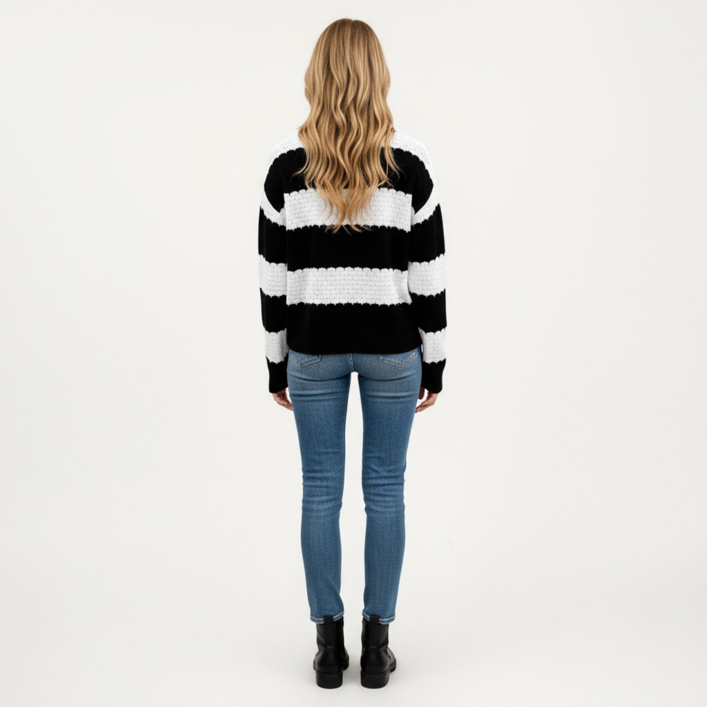 Long Sleeve Knit Sweater with Bold Horizontal Stripes and Ribbed Trim