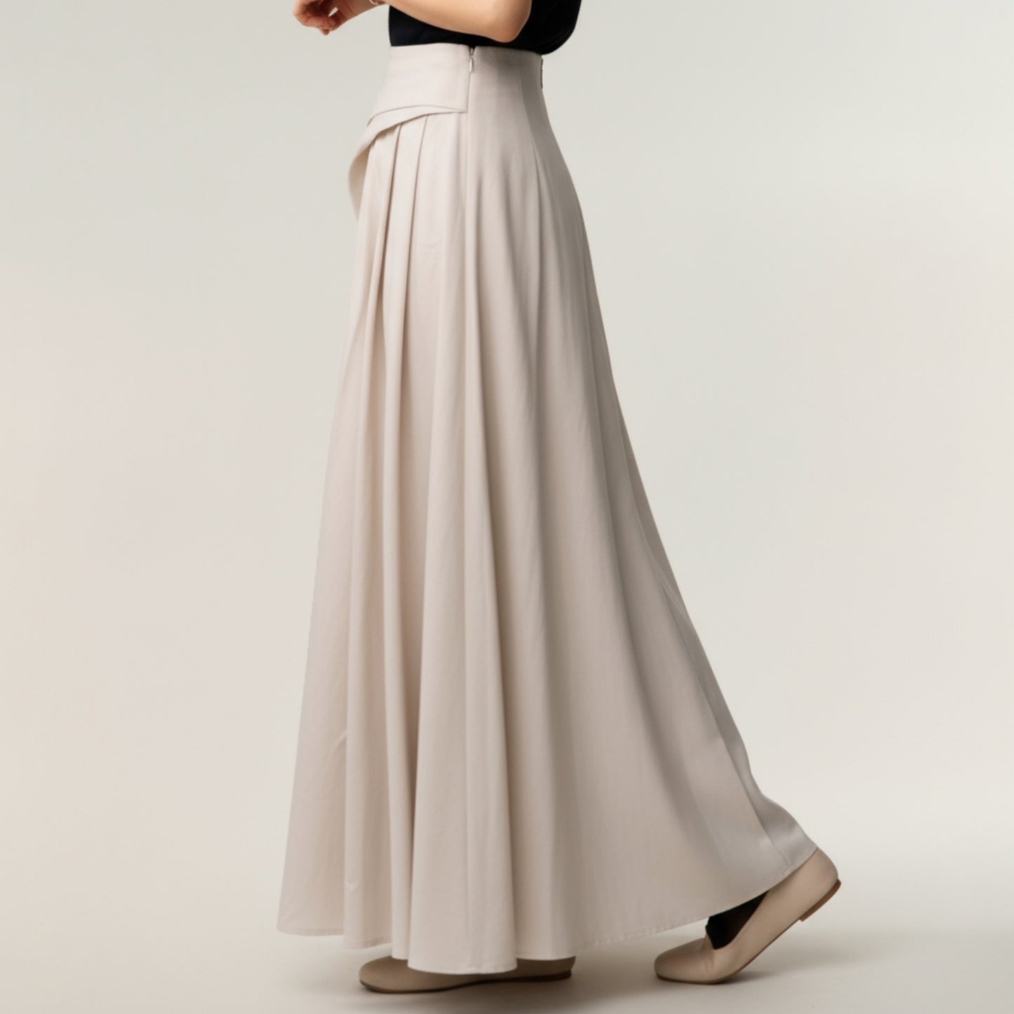 High Waist A-Line Maxi Skirt with Soft Draped Pleat Detail and Flowing Full-Length Silhouette