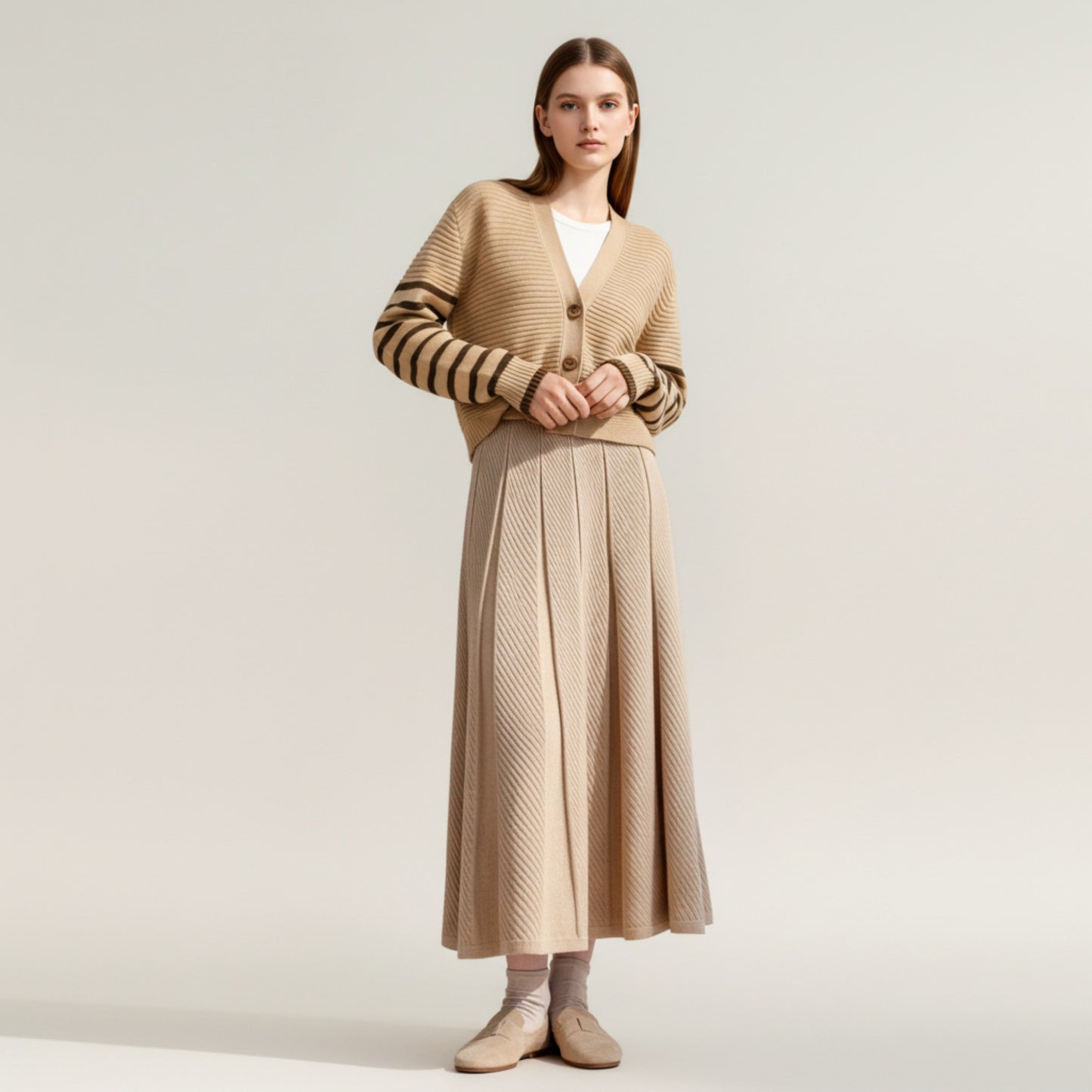 Textured Diagonal-Rib Pleated Knit Midi Skirt with Structured Panels and Soft A-Line Silhouette