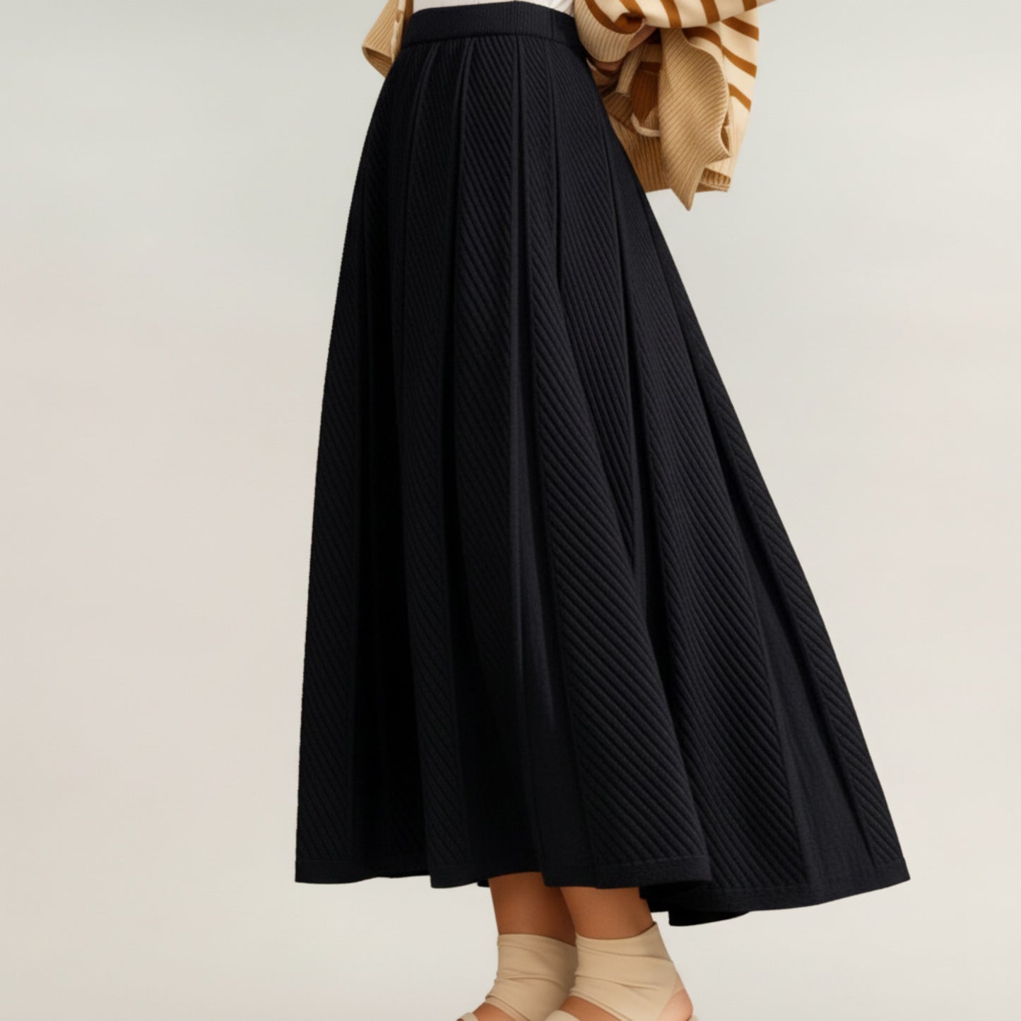 Textured Diagonal-Rib Pleated Knit Midi Skirt with Structured Panels and Soft A-Line Silhouette
