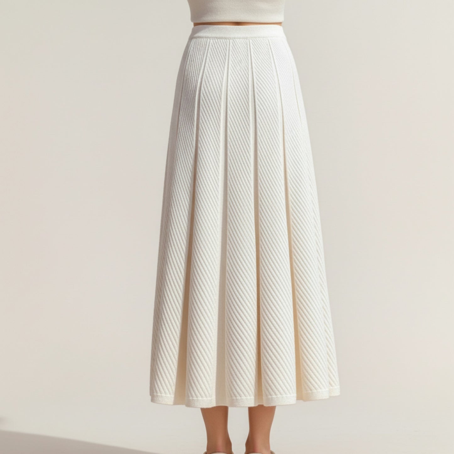 Textured Diagonal-Rib Pleated Knit Midi Skirt with Structured Panels and Soft A-Line Silhouette