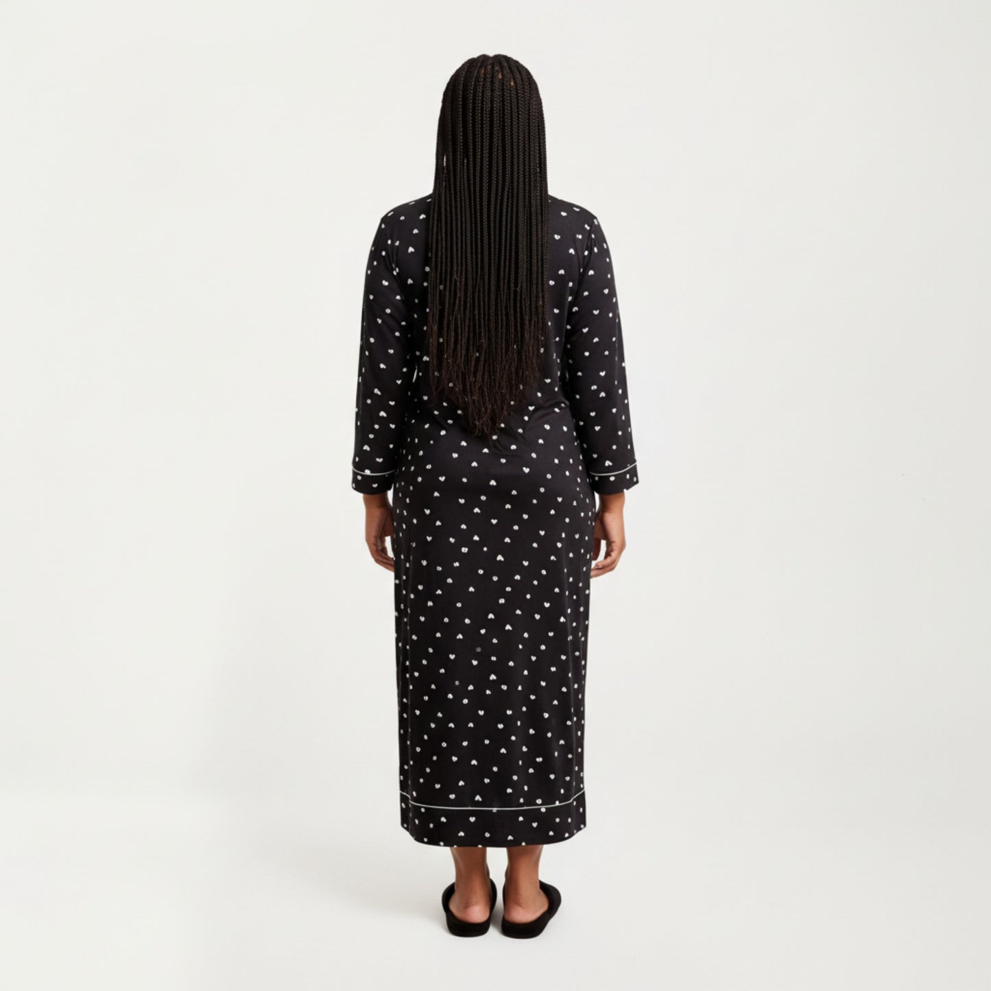 Heart Print Long Sleeve Maxi Nightgown with Soft Stretch Fabric, Classic Piped Collar Detail