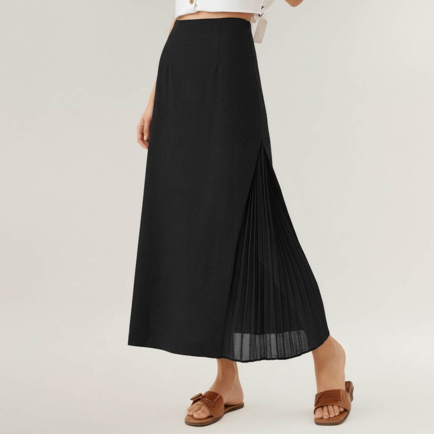 Maxi Skirt with Sleek Straight Silhouette and Soft Pleated Side Panel Detail for Elegant Flowing Movement