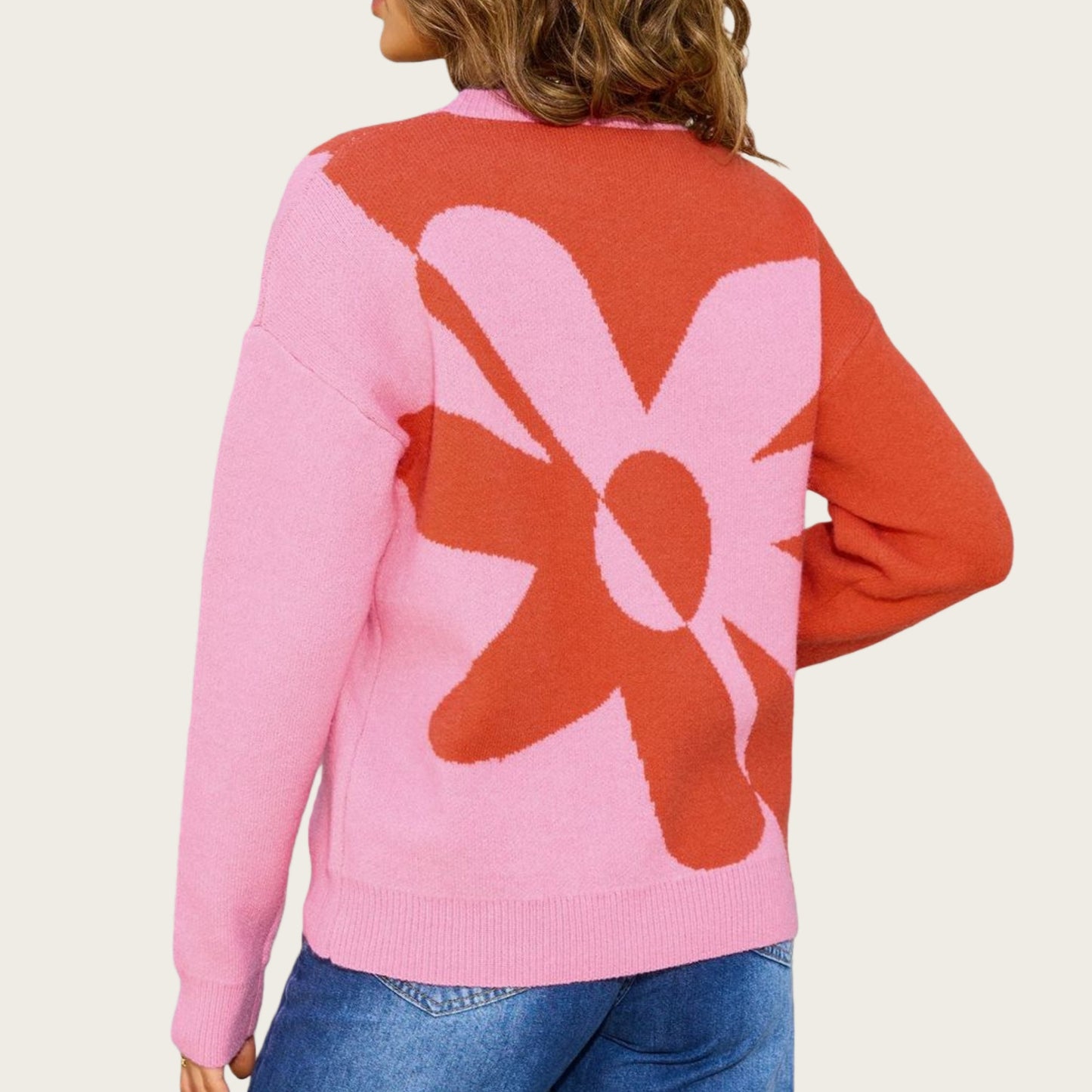 Bold Graphic Floral Pattern Knit Sweater with Soft Crew Neckline and Relaxed Long Sleeve Pullover Fit