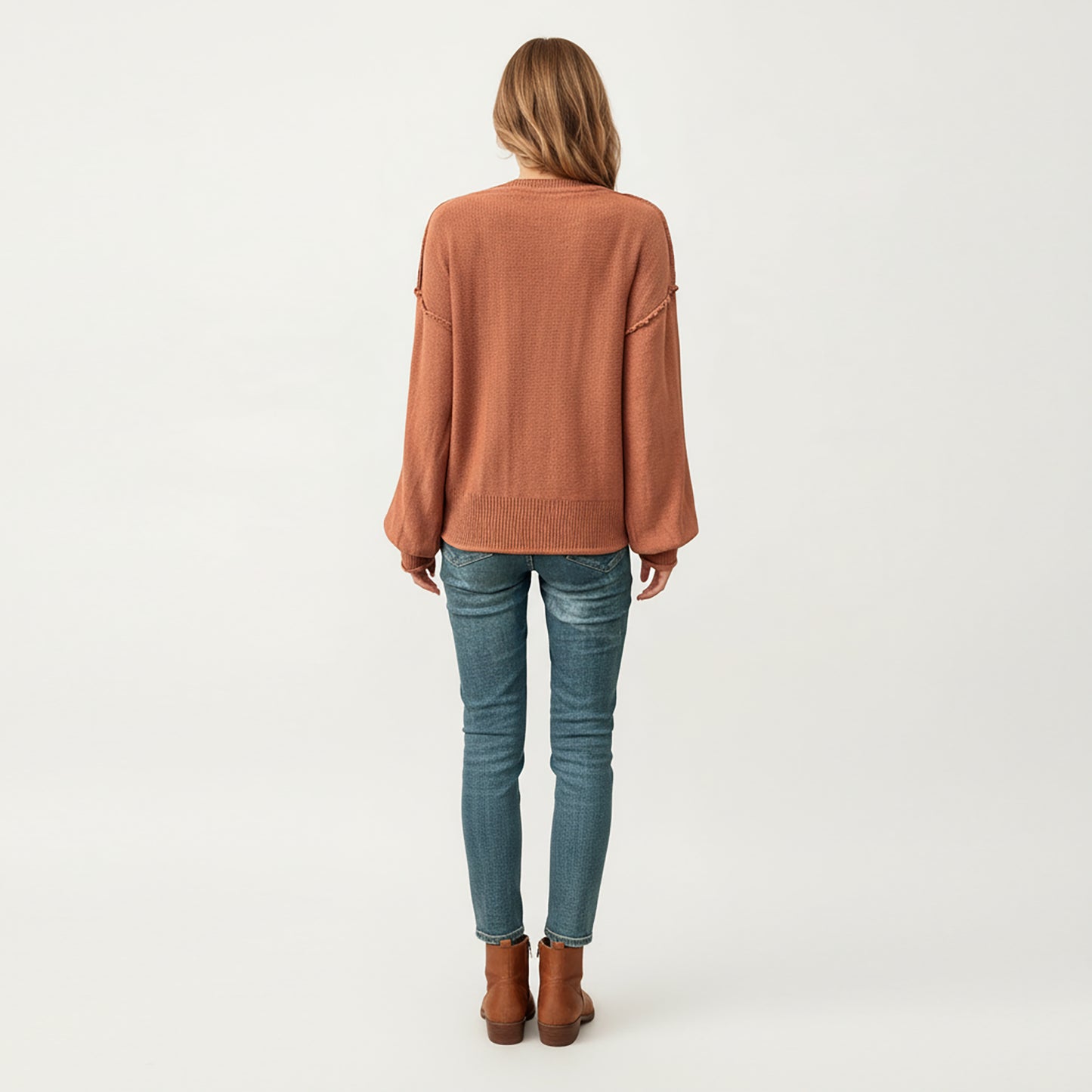 V-Neck Long Sleeve Knit Top with Soft Textured Finish and Layered Collar Detail for a Relaxed Chic Silhouette