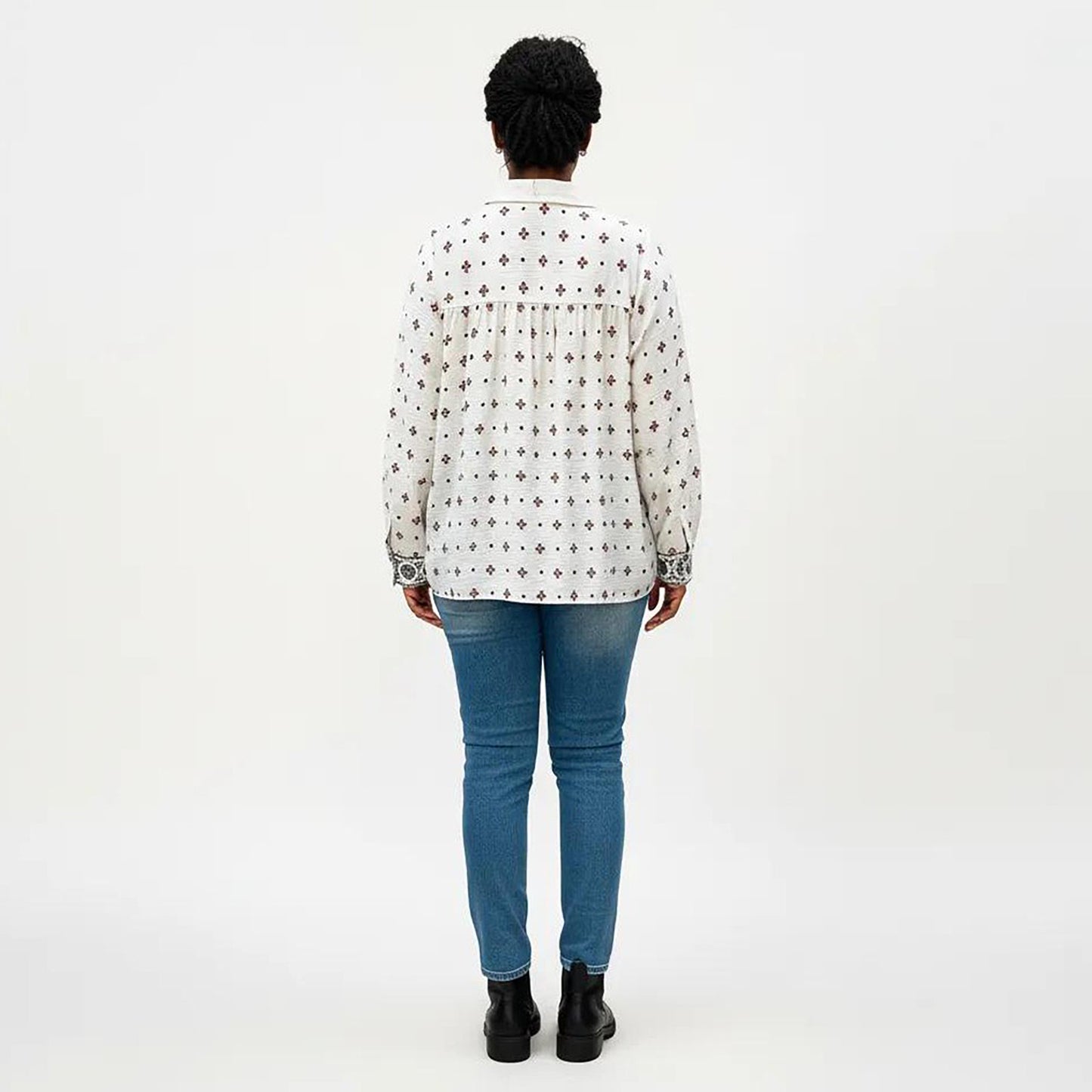 Plus Size Geometric Print Long Sleeve Button Down Shirt with Lace Trim and Relaxed Fit