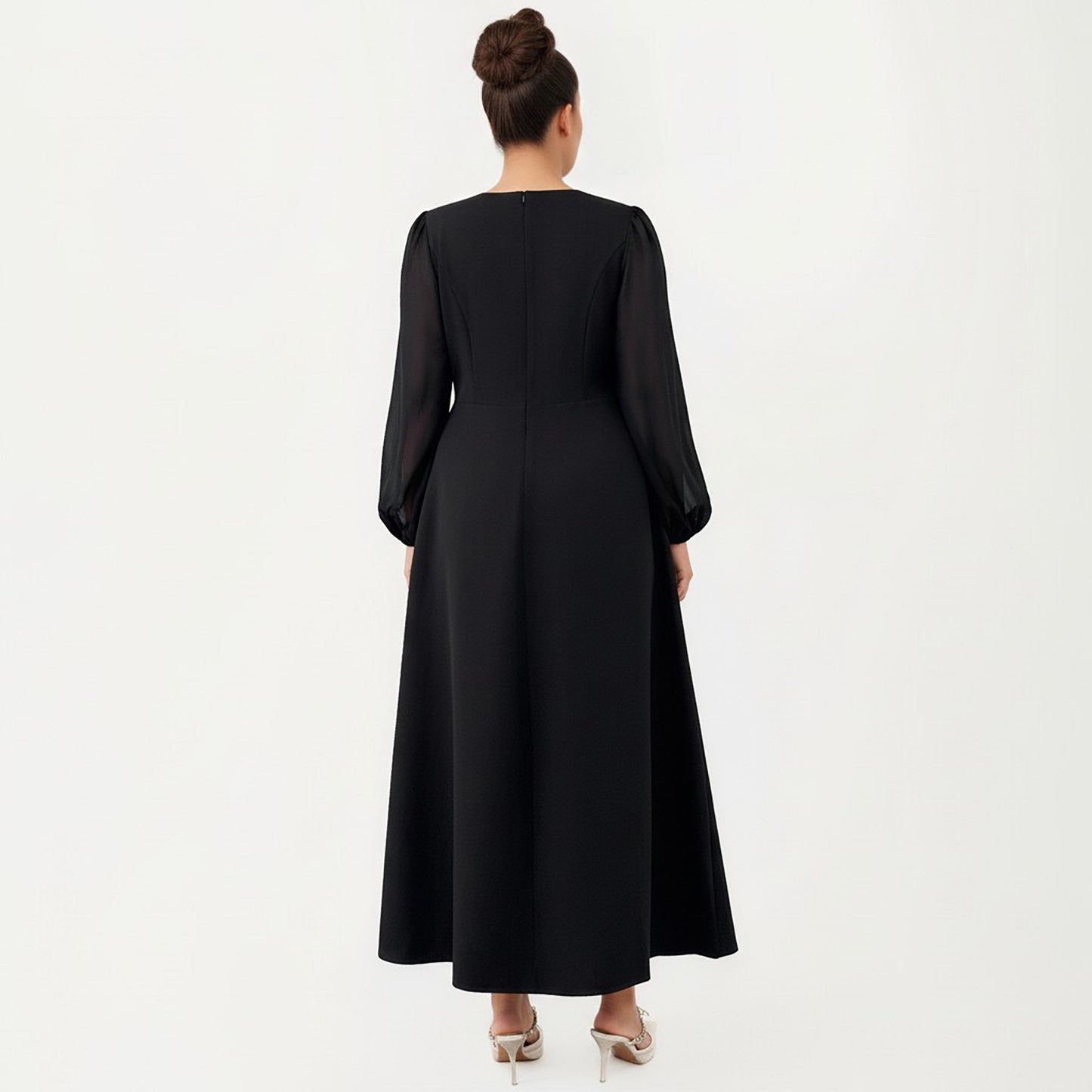 Plus Size Long Sleeve Midi Dress with Pleated Waist Detail and Flowy A Line Silhouette