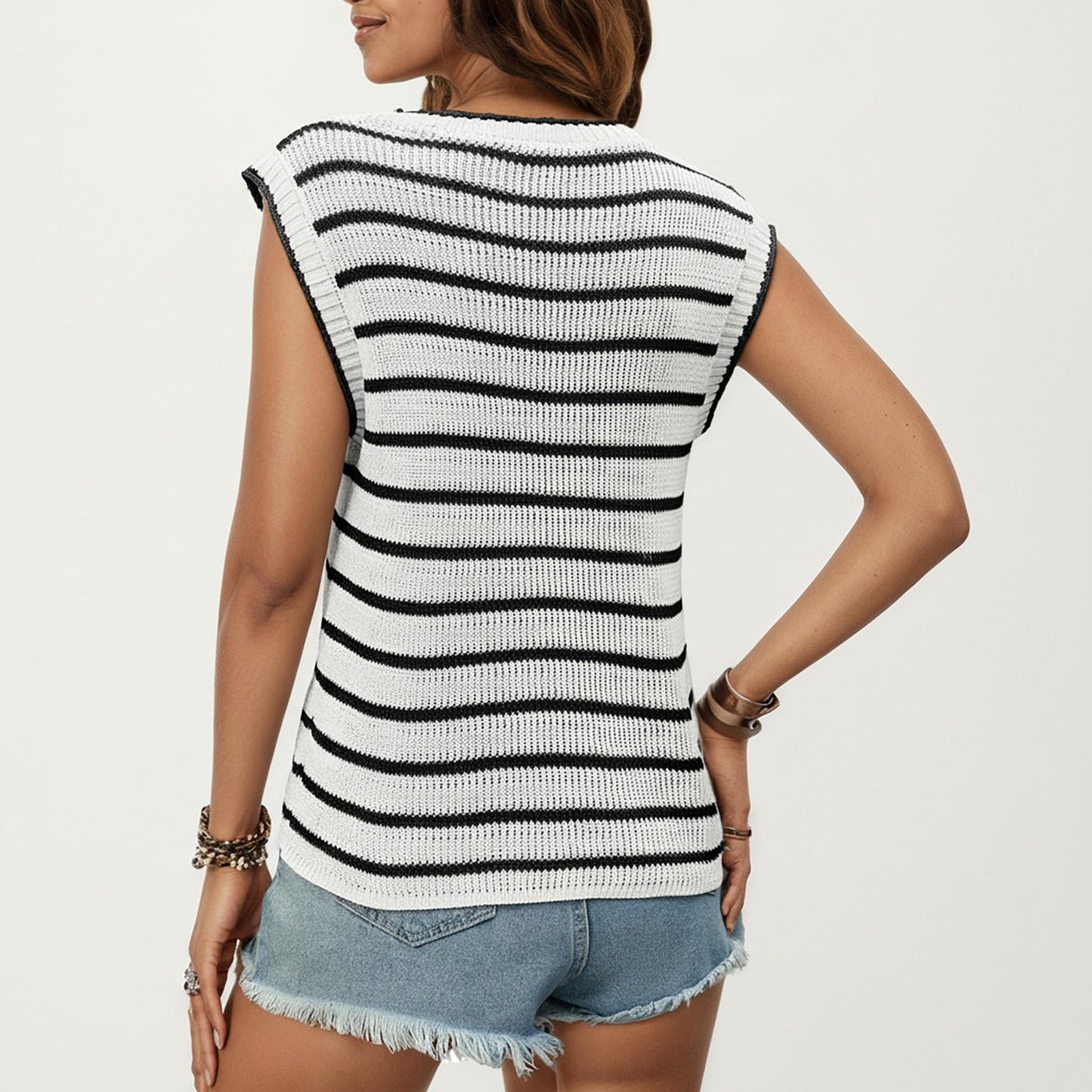 Sleeveless Textured Knit Top with Stripe Pattern