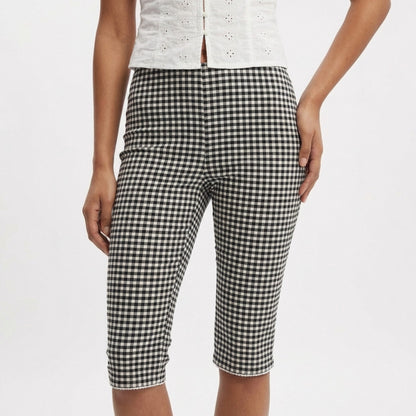 Gingham Capri Pants Mid Rise Stretch Fit Cropped Length Slim Silhouette