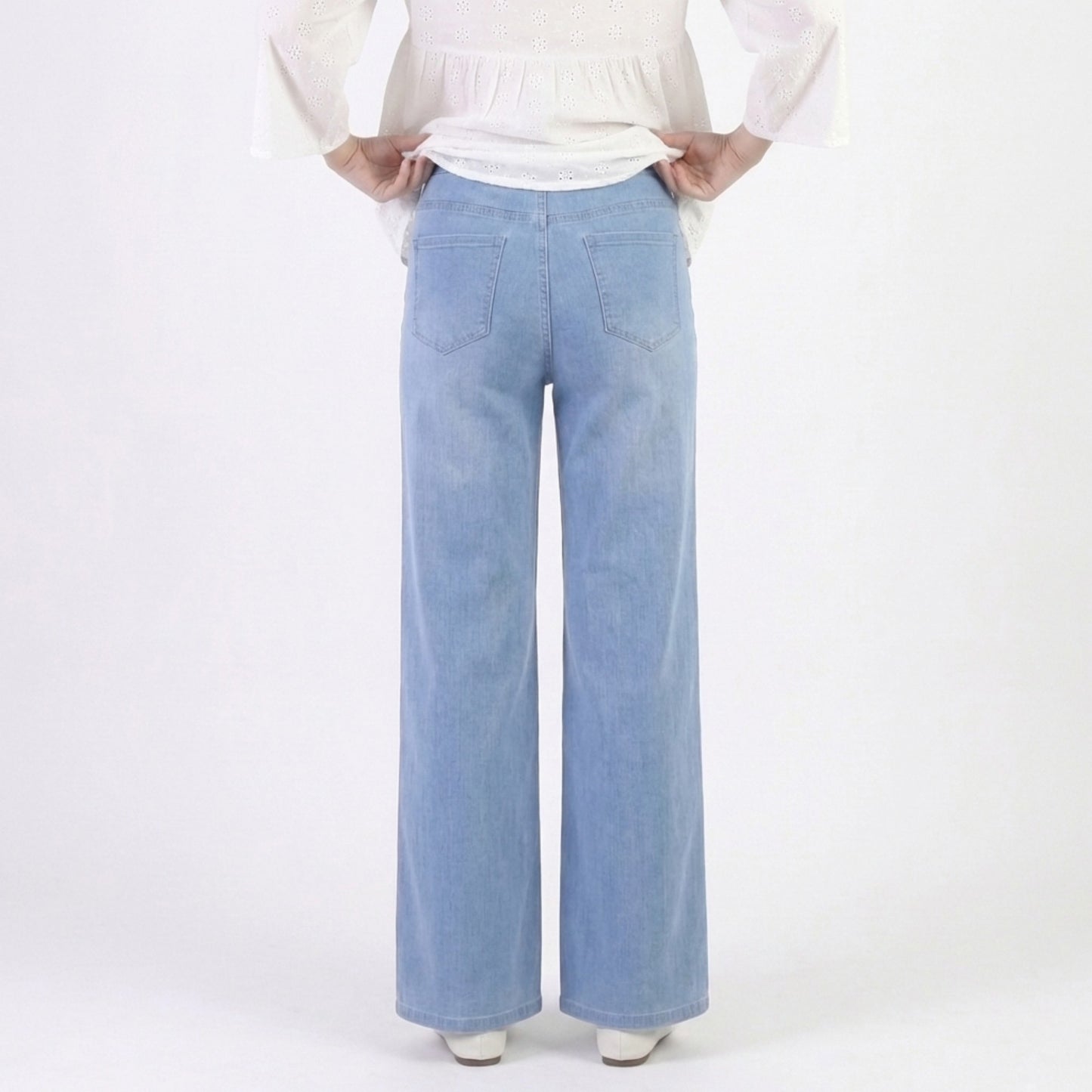 High Waist Wide Leg Denim Pants with Pull On Elastic Waist Stretch Fit Relaxed Silhouette