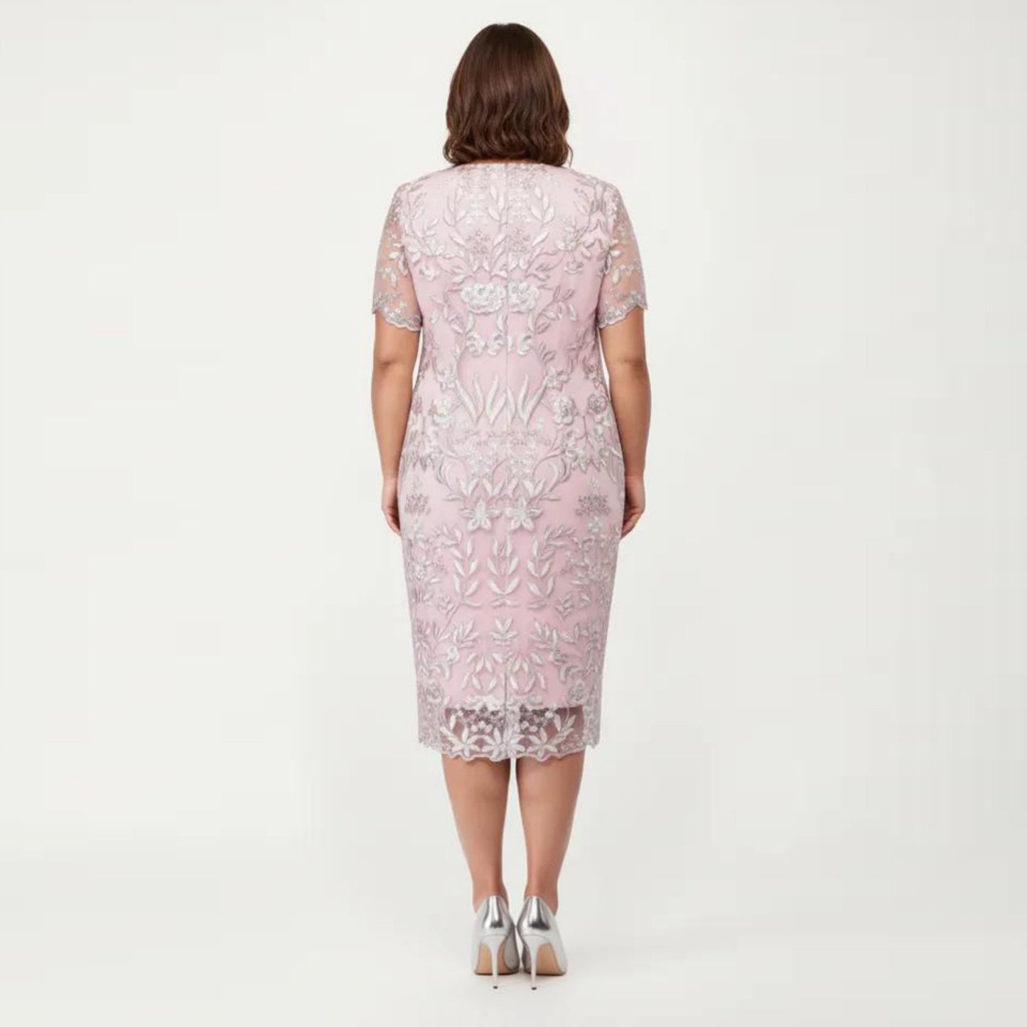 Plus Size Lace Sheath Dress with Sheer Short Sleeve Fitted Knee Length Elegant Dress