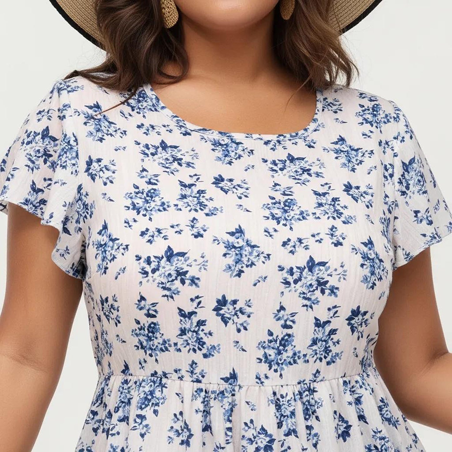 Plus Size Short Sleeve Round Neck Floral Print Dress with Tiered Skirt Flowy Silhouette