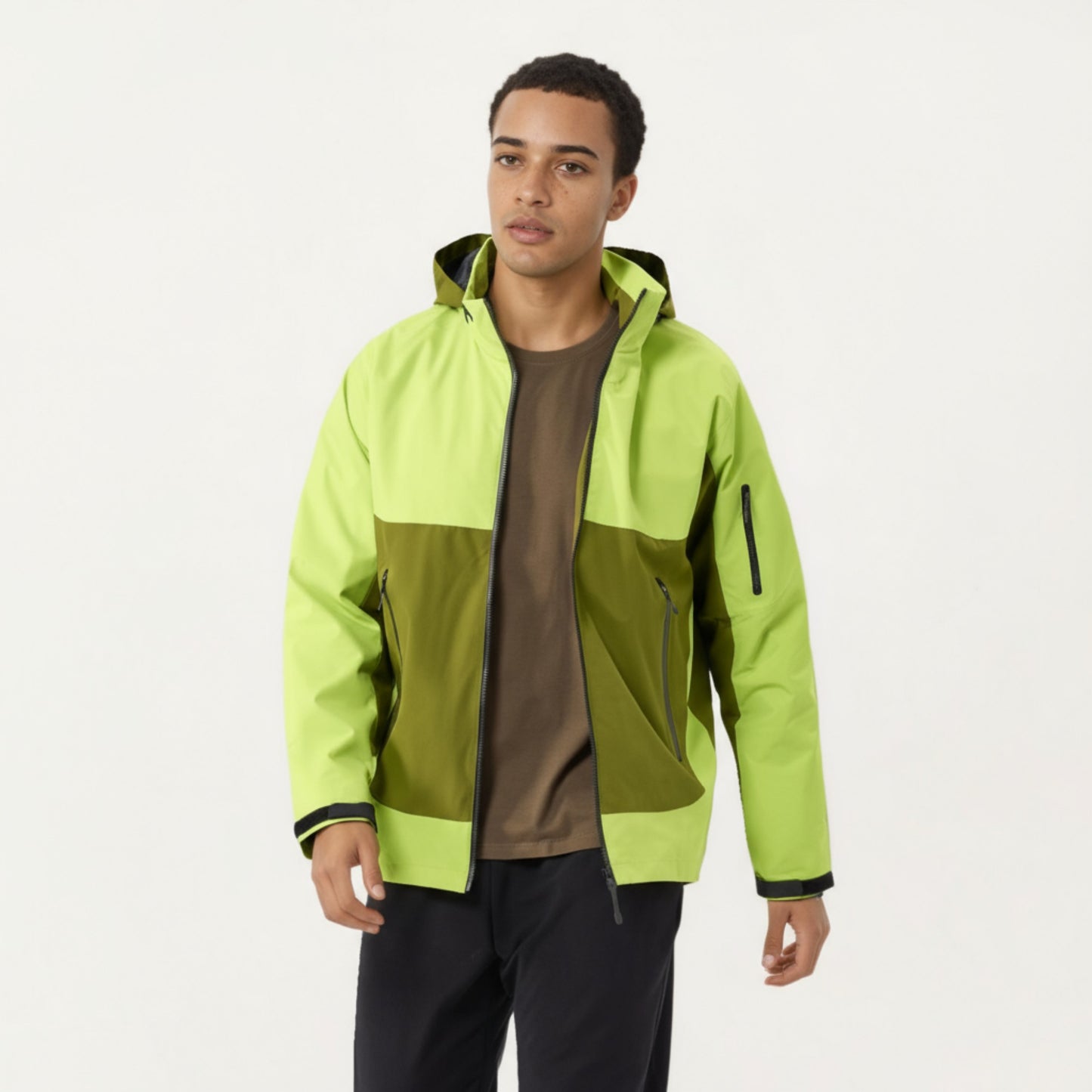 Men's Lightweight Zip-Up Windbreaker Jacket with High Collar and Zipper Pockets