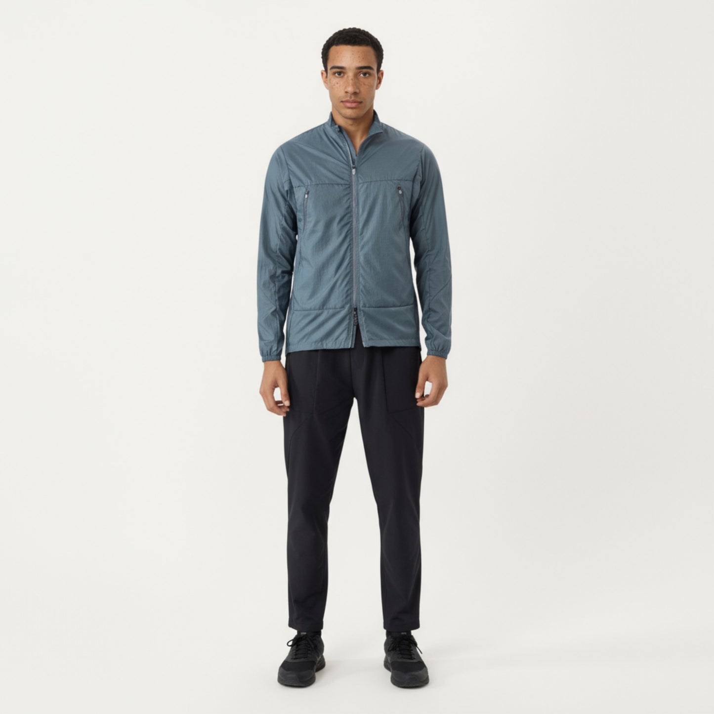 Men's Lightweight Zip-Up Windbreaker Jacket with High Collar and Elastic Cuffs