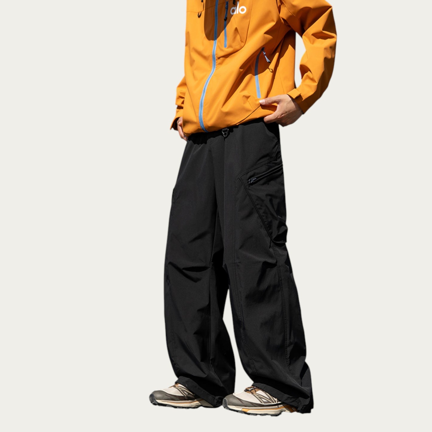 Men's Relaxed Fit Cargo Pants with Side Pockets and Adjustable Drawstring Waist