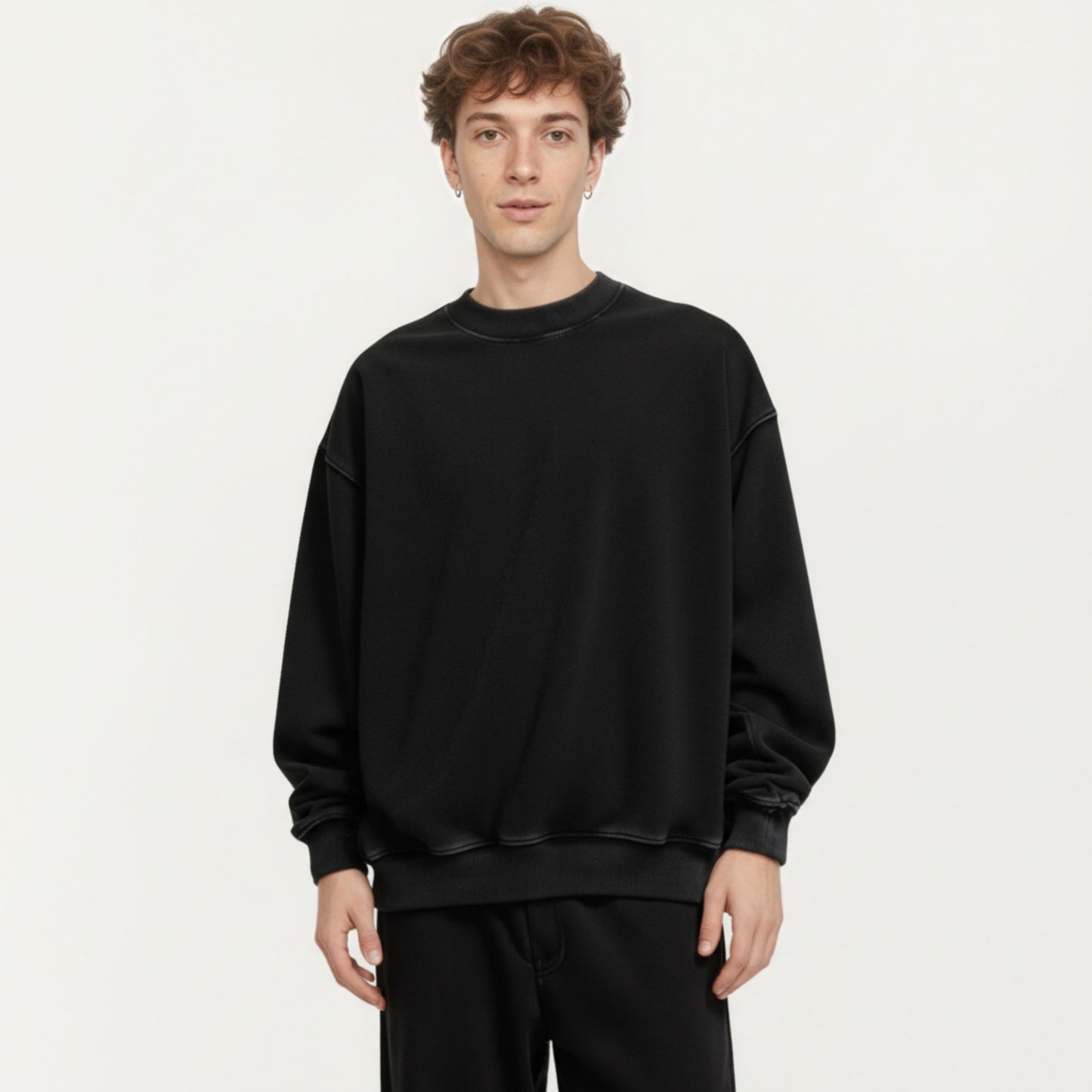 Men's Crewneck Sweatshirt with Ribbed Trim and Relaxed Fit