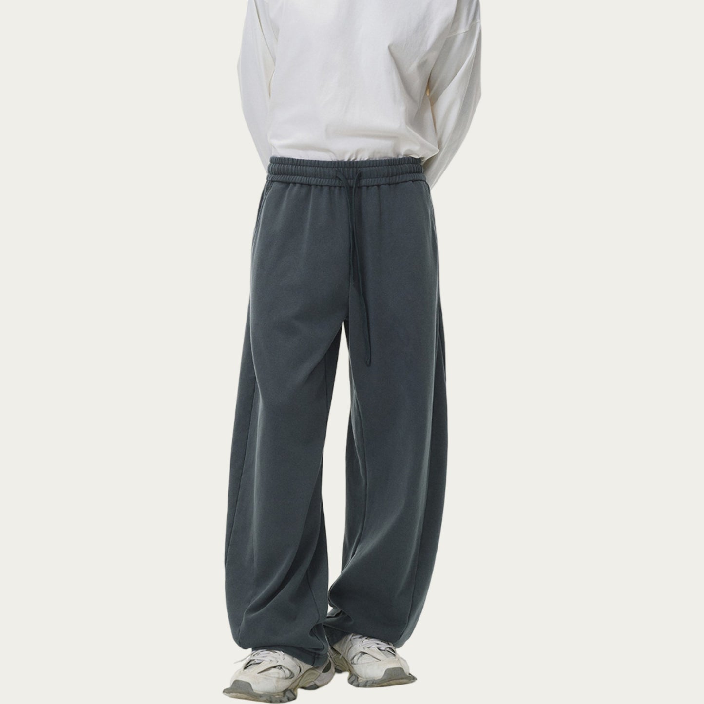 Men's Relaxed Fit Sweatpants with Elastic Waistband and Adjustable Drawstring