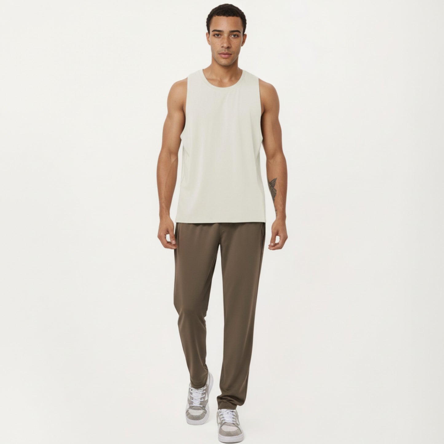 Men's Sleeveless Performance Tank Top with Lightweight Stretch and Athletic Fit