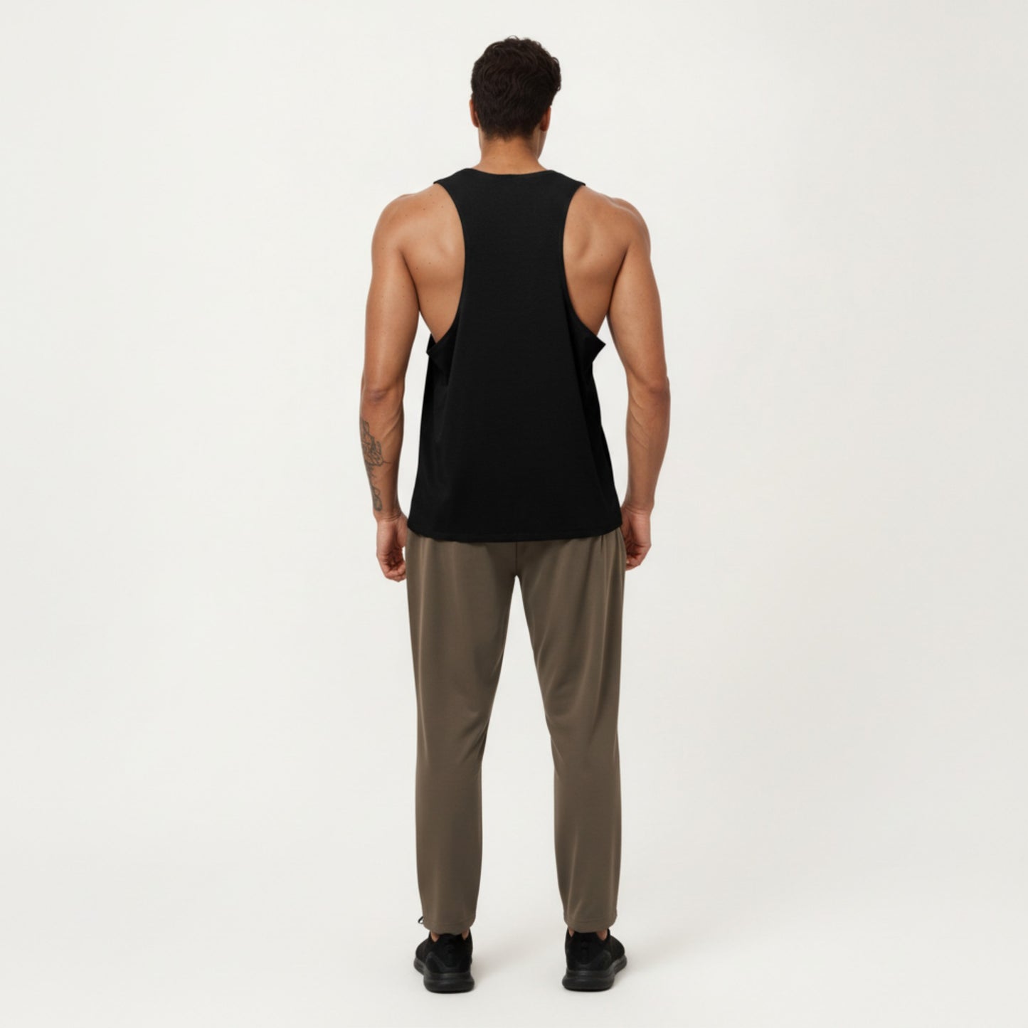 Men's Sleeveless Performance Tank Top with Lightweight Stretch and Athletic Fit