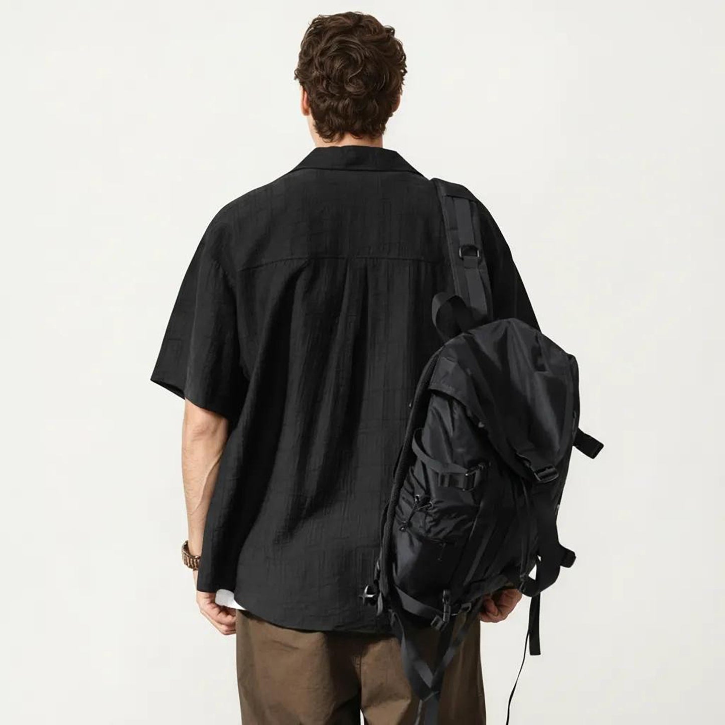 Men's Short Sleeve Button Down Shirt with Textured Woven Fabric and Relaxed Open Collar Fit