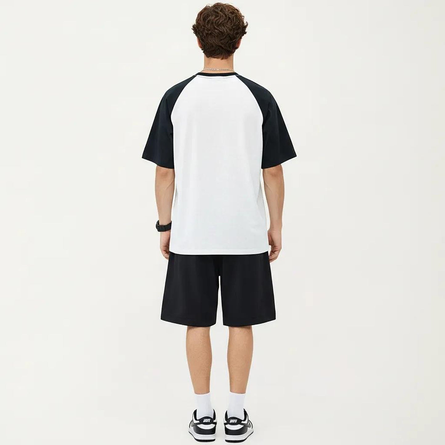 Men's Raglan Short Sleeve Crewneck T-Shirt with Contrast Sleeves
