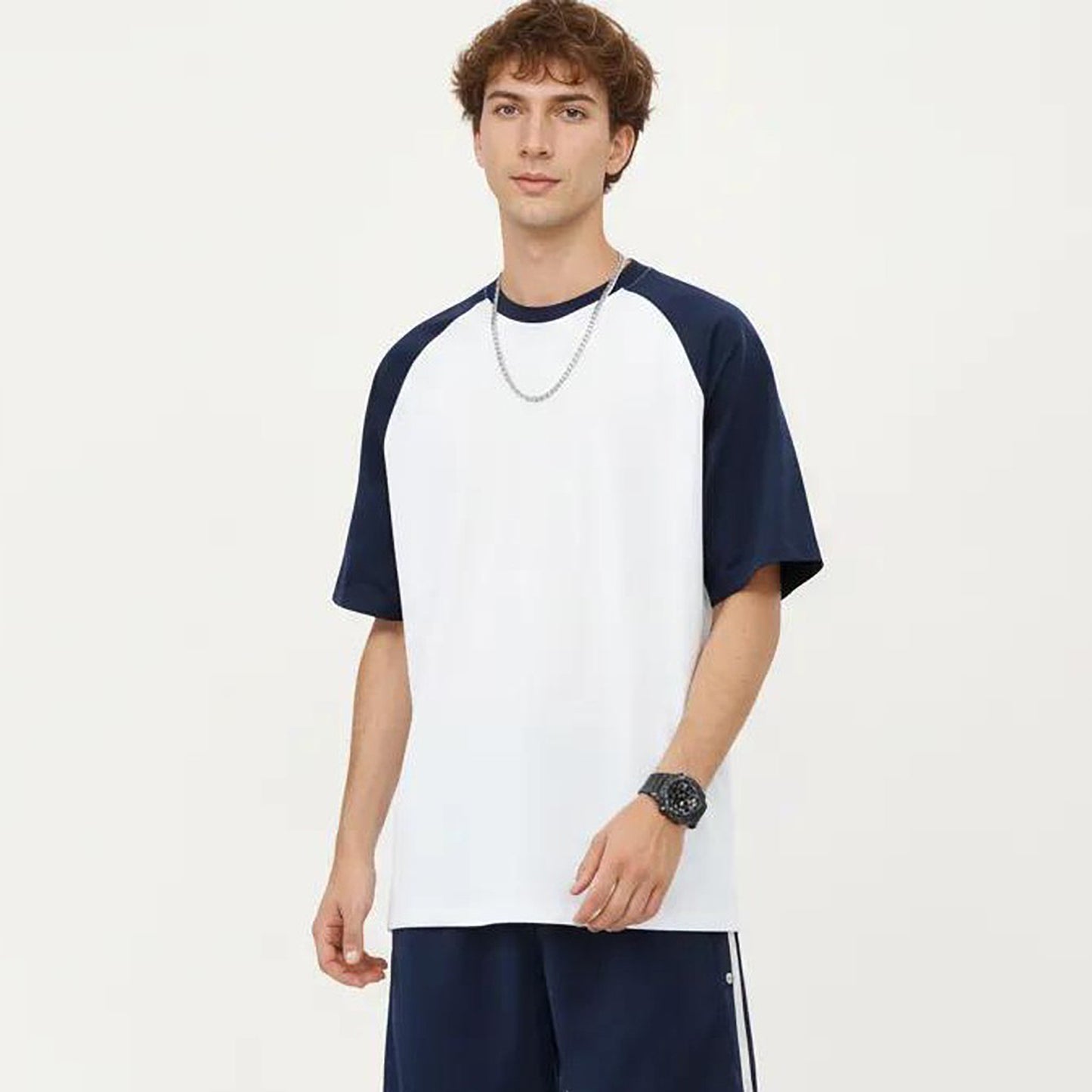 Men's Raglan Short Sleeve Crewneck T-Shirt with Contrast Sleeves