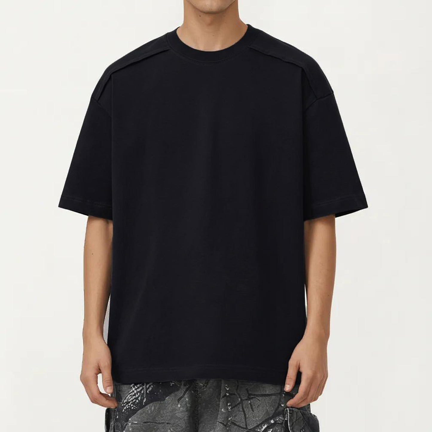 Men's Short Sleeve Crew Neck Essential T-Shirt with Relaxed Fit