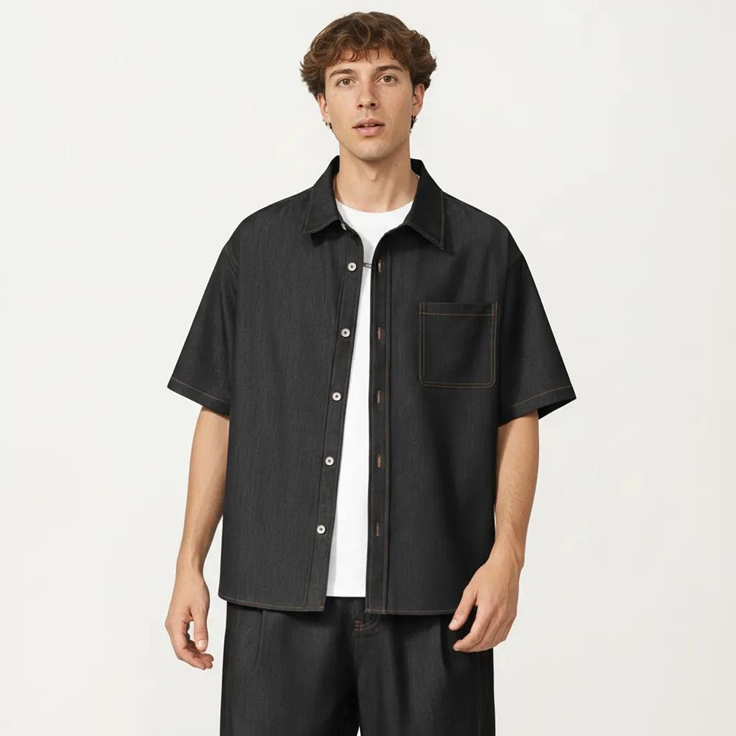 Men's Short Sleeve Button Front Shirt with Chest Pocket and Relaxed Fit