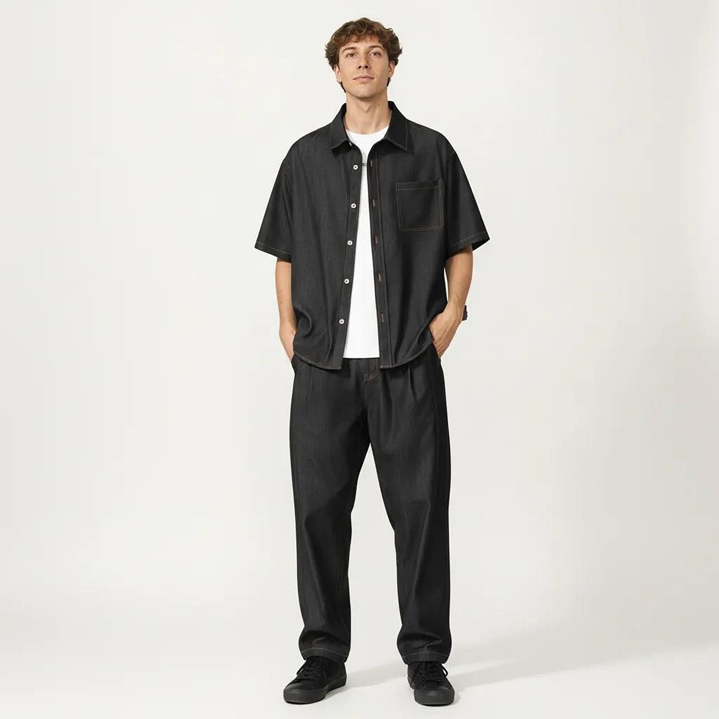 Men's Short Sleeve Button Front Shirt with Chest Pocket and Relaxed Fit