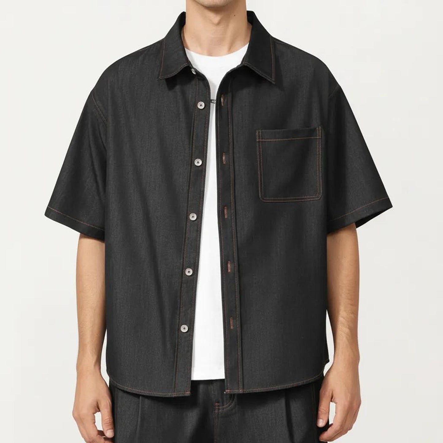 Men's Short Sleeve Button Front Shirt with Chest Pocket and Relaxed Fit
