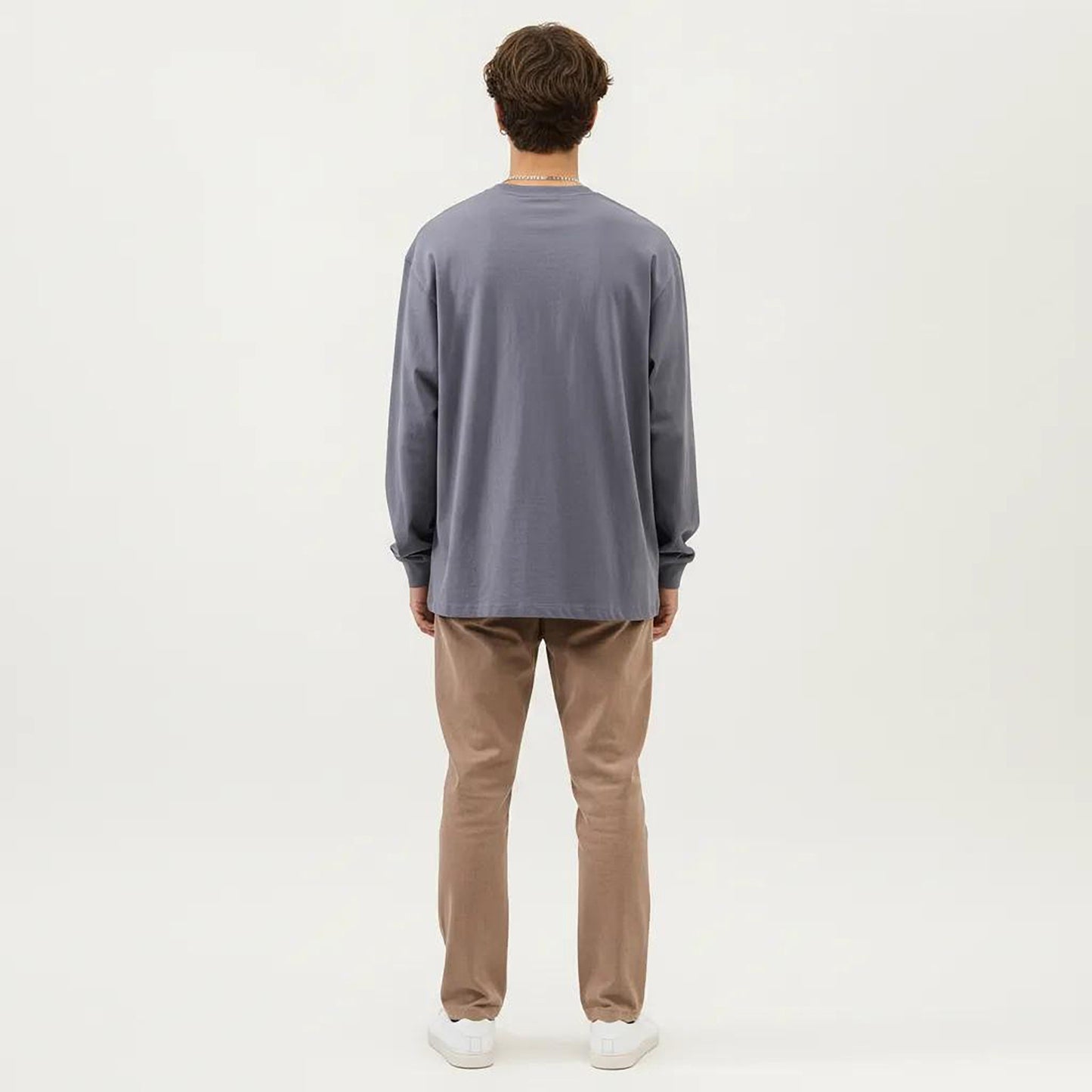 Men's Long Sleeve Crew Neck Pullover Top with Relaxed Fit and Soft Knit Feel