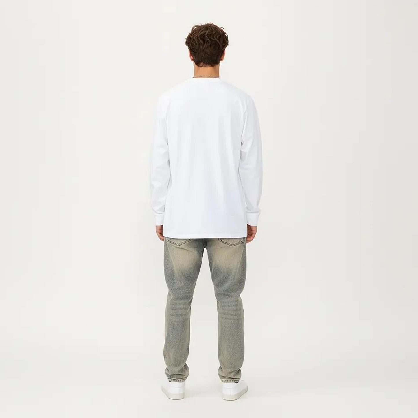 Men's Long Sleeve Crew Neck Pullover Top with Relaxed Fit and Soft Knit Feel