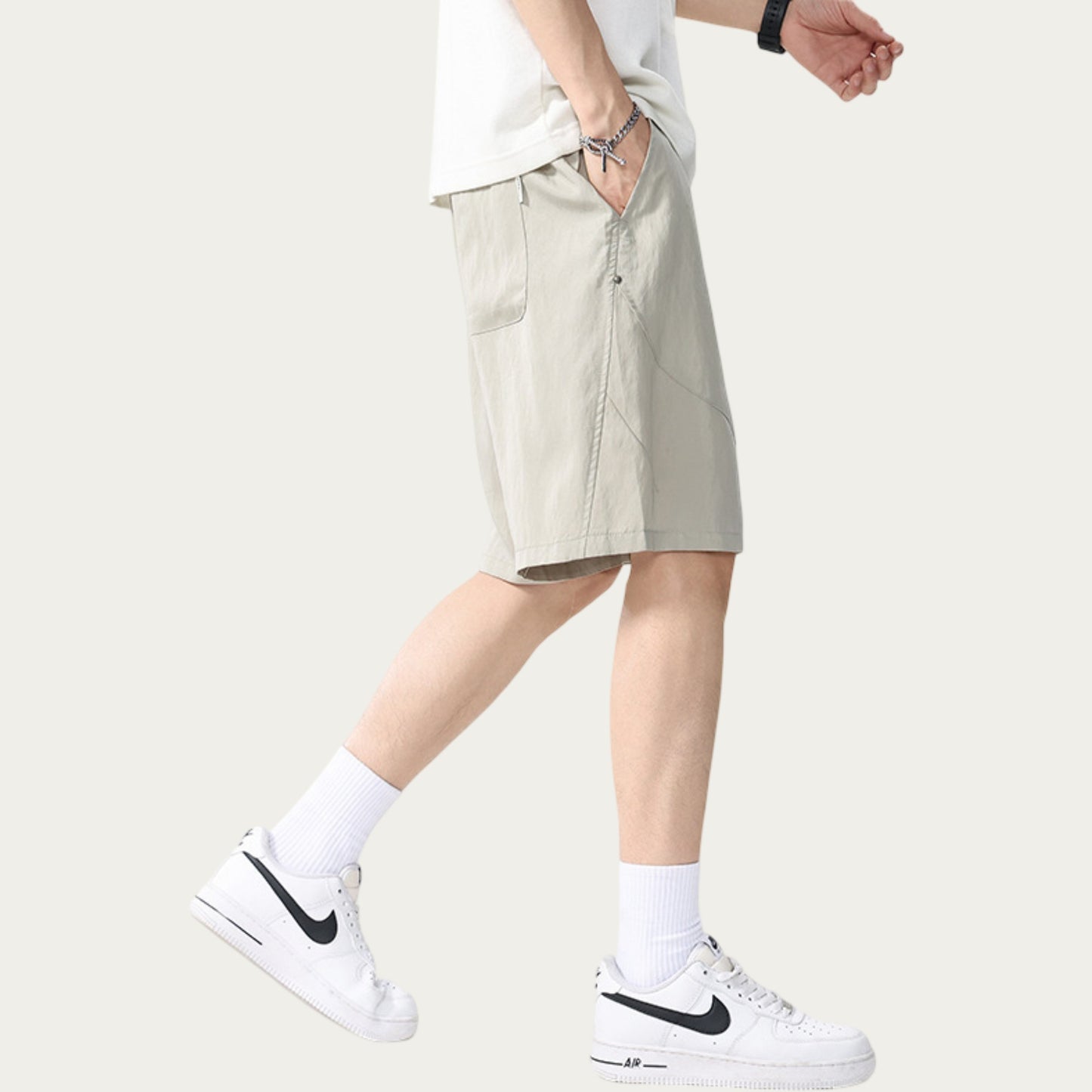 Men's Drawstring Waist Relaxed Fit Casual Shorts with Lightweight Woven Feel