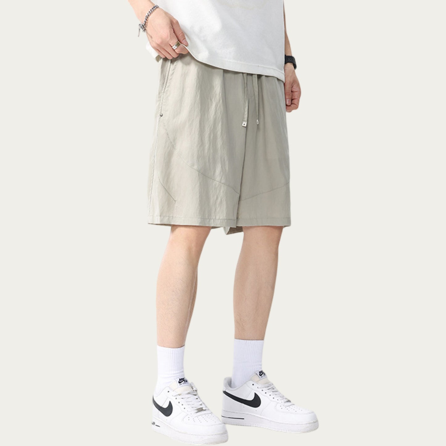 Men's Drawstring Waist Relaxed Fit Casual Shorts with Lightweight Woven Feel