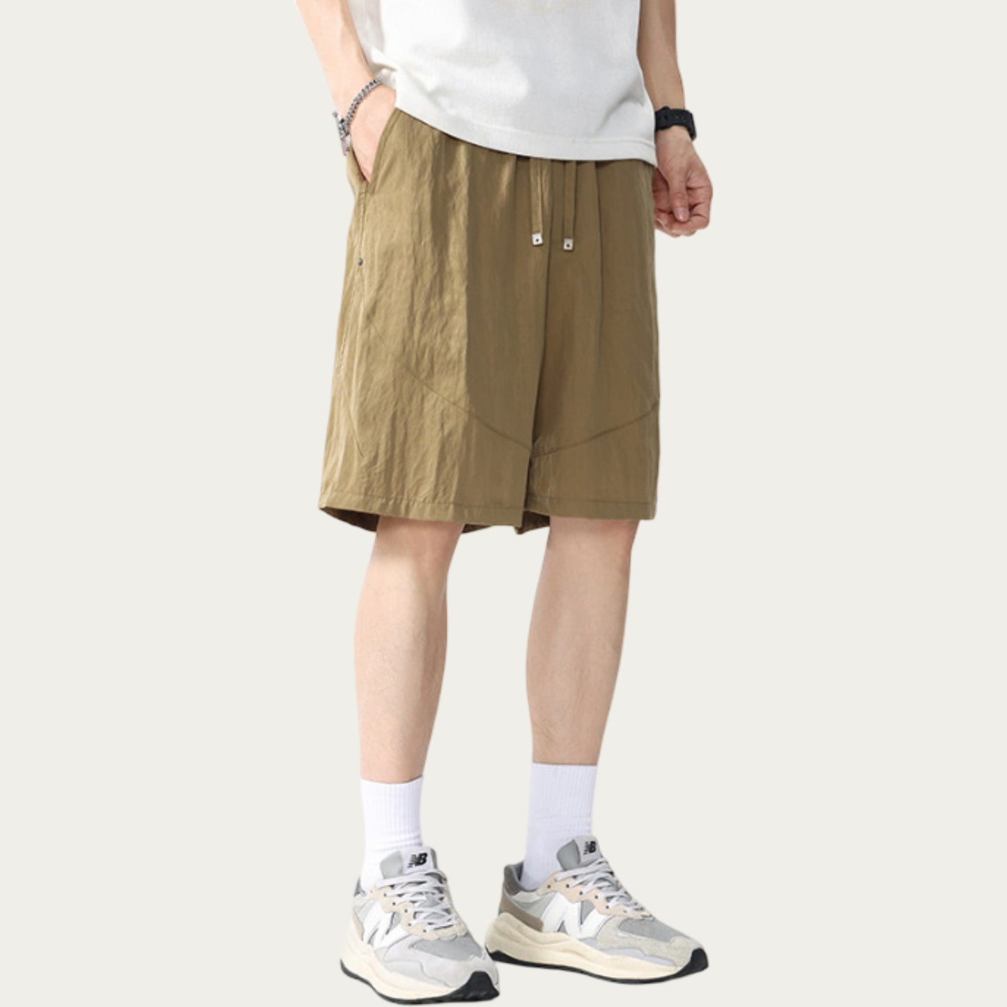 Men's Drawstring Waist Relaxed Fit Casual Shorts with Lightweight Woven Feel