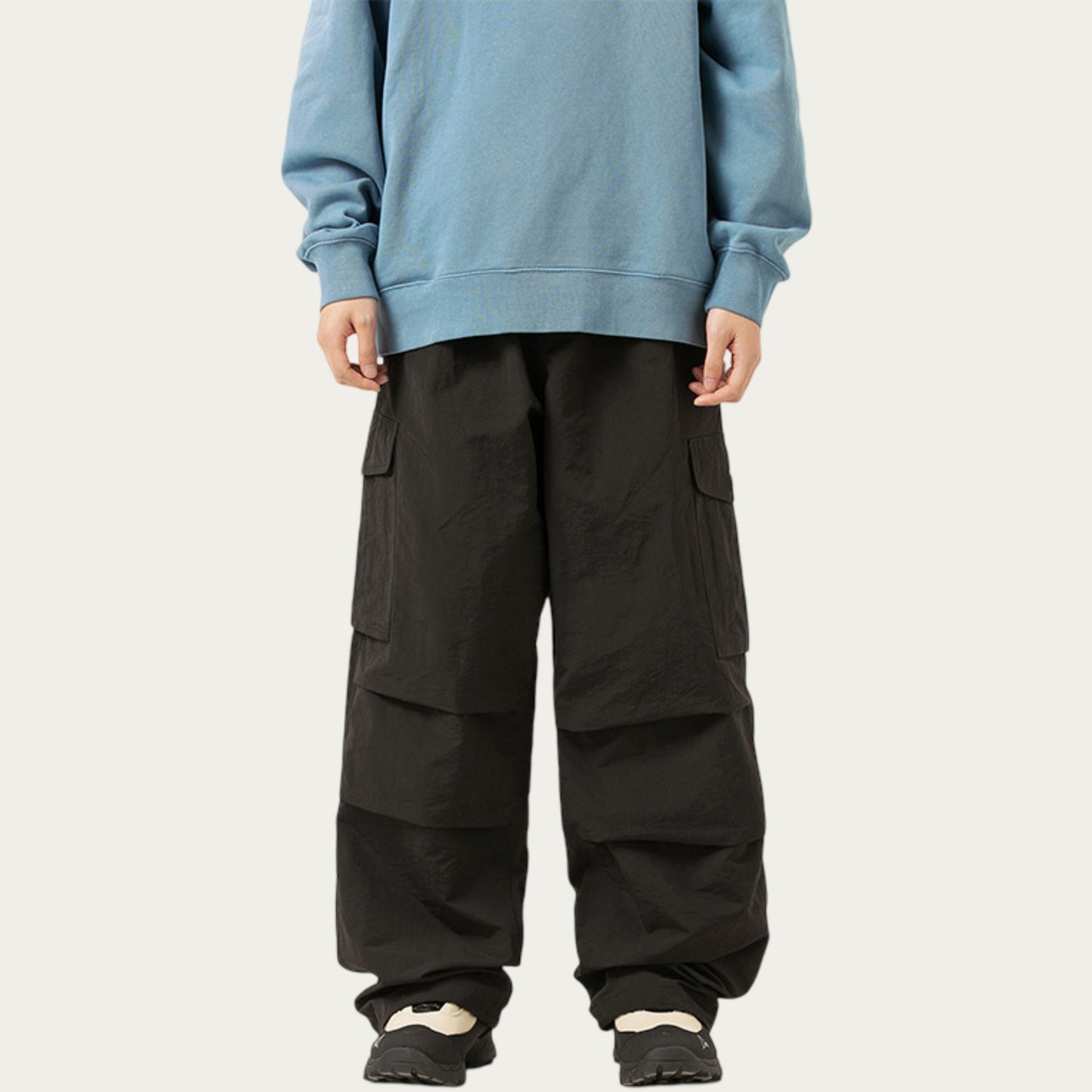 Men's Relaxed Fit Utility Cargo Pants with Multi Pocket Design