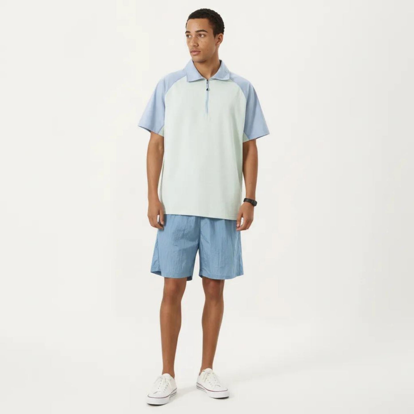 Men's Short Sleeve Athletic Polo Shirt with Zip Collar Colorblock Panel Design and Relaxed Fit Style