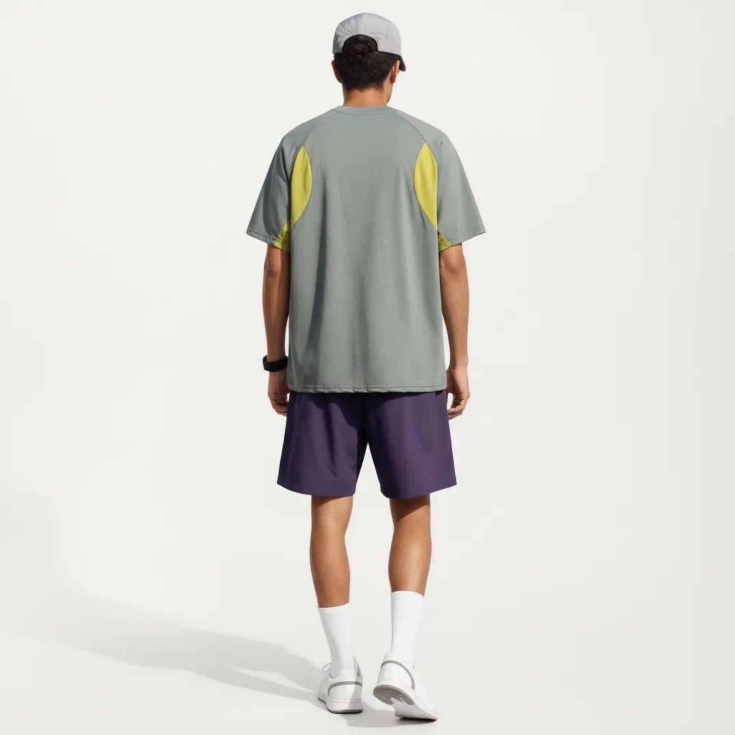 Men's Short Sleeve Athletic T-Shirt with Colorblock Panel Design Breathable Fabric and Relaxed Fit