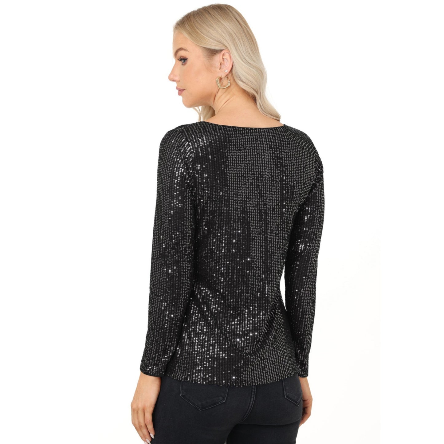 Long Sleeve Sequin Top with Crew Neck and Fitted Silhouette