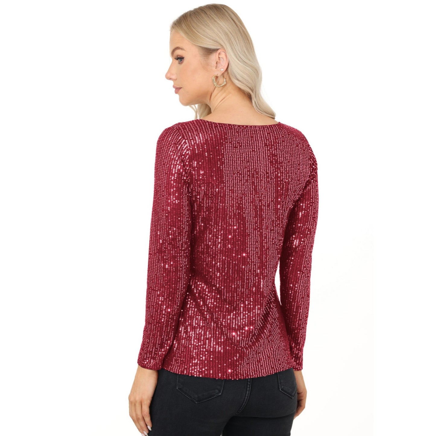 Long Sleeve Sequin Top with Crew Neck and Fitted Silhouette
