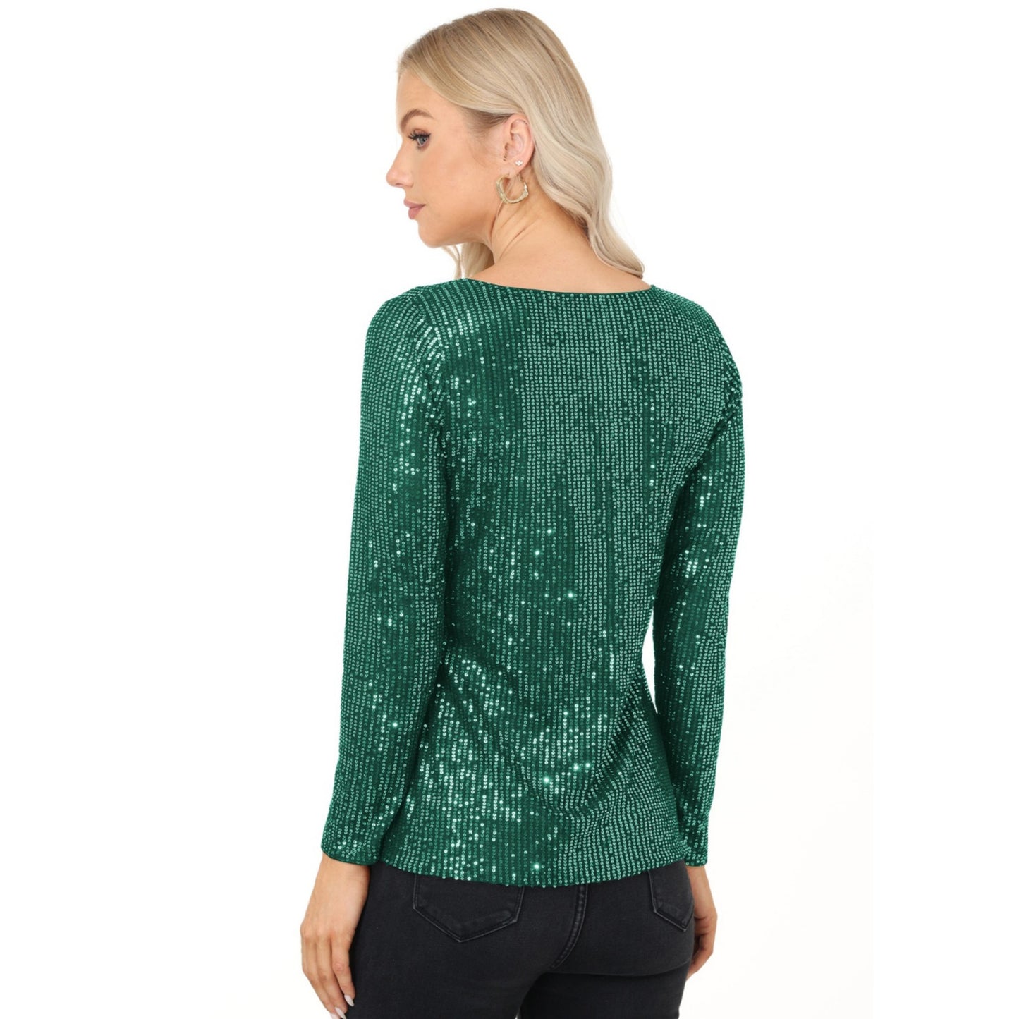 Long Sleeve Sequin Top with Crew Neck and Fitted Silhouette