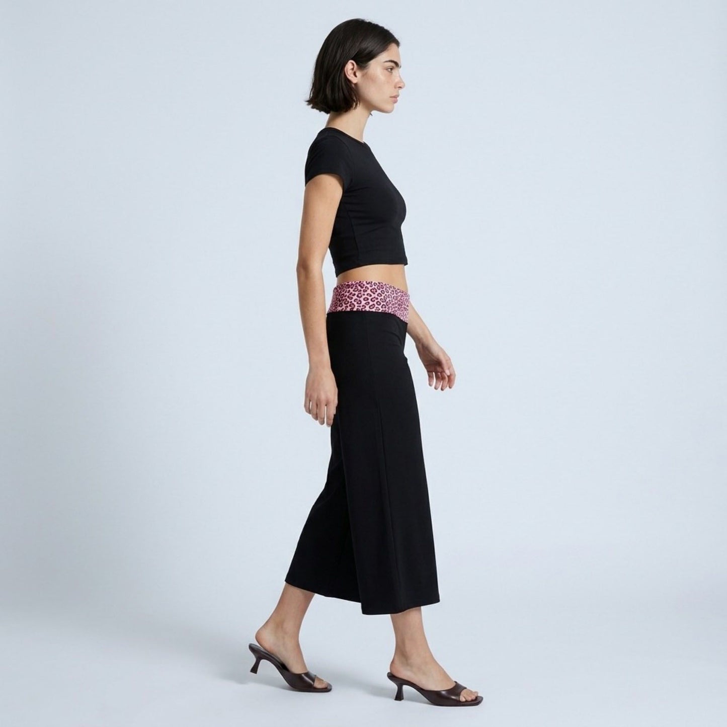 Contrast Foldover Waistband Leopard Print Cropped Trousers