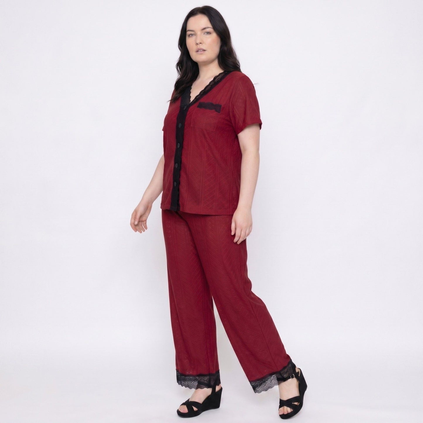 Plus Size 2-Piece Pointelle Button Front Short Sleeve Pajama Top and Pants Set with Lace Trim