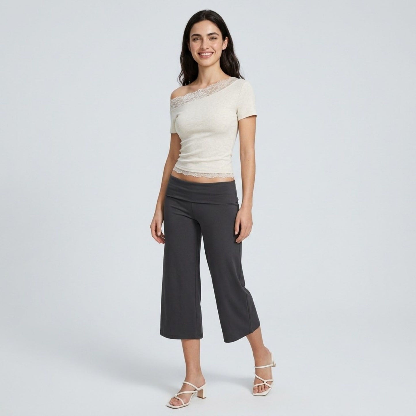 Foldover Waistband Cropped Wide-Leg Trousers Eye-Catching